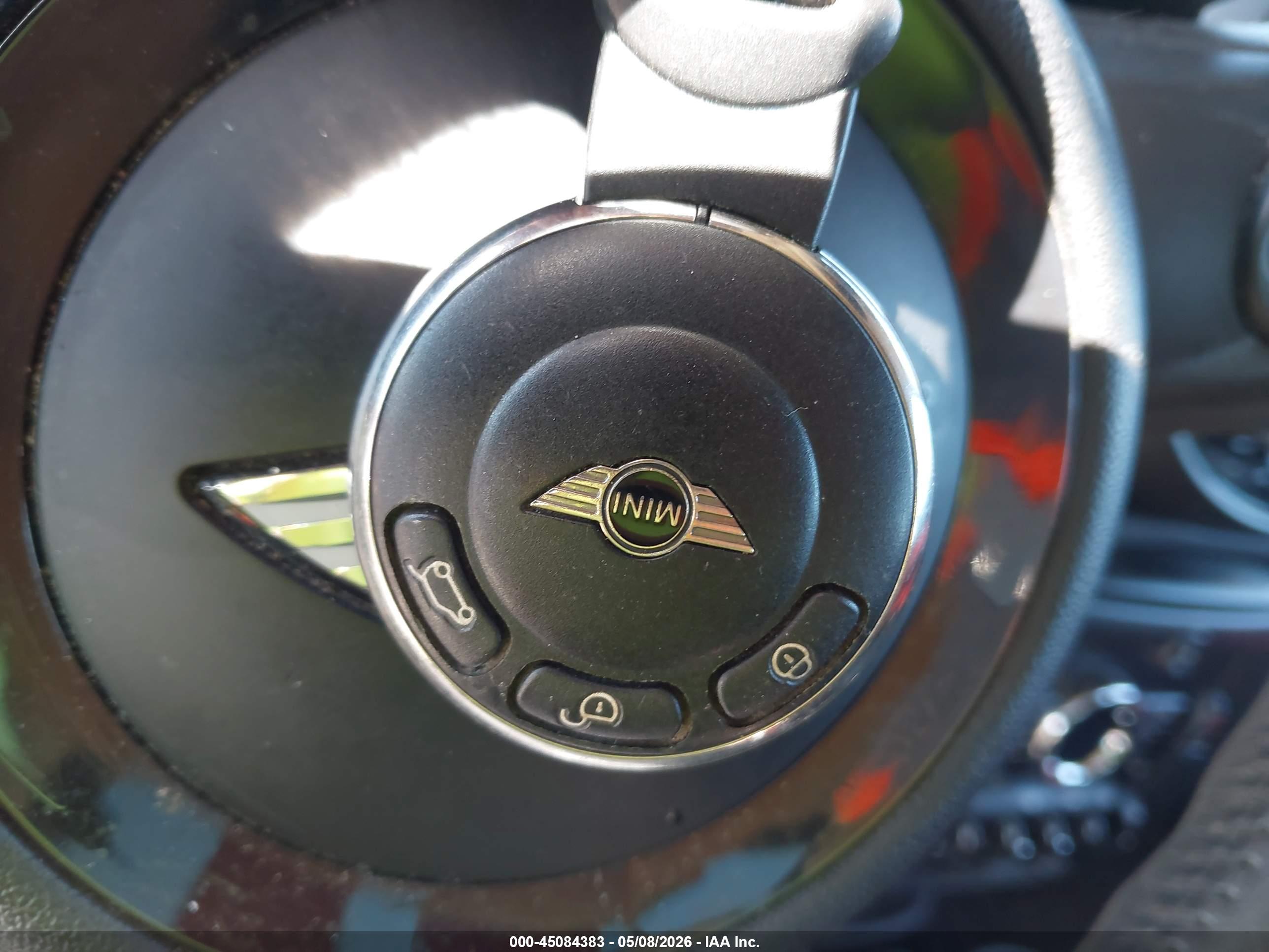 MINI COUNTRYMAN image 11