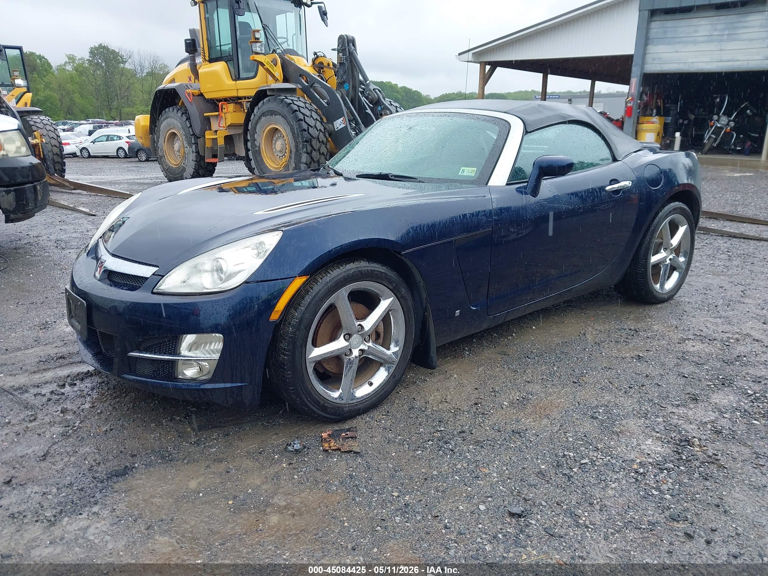 SATURN SKY image 2