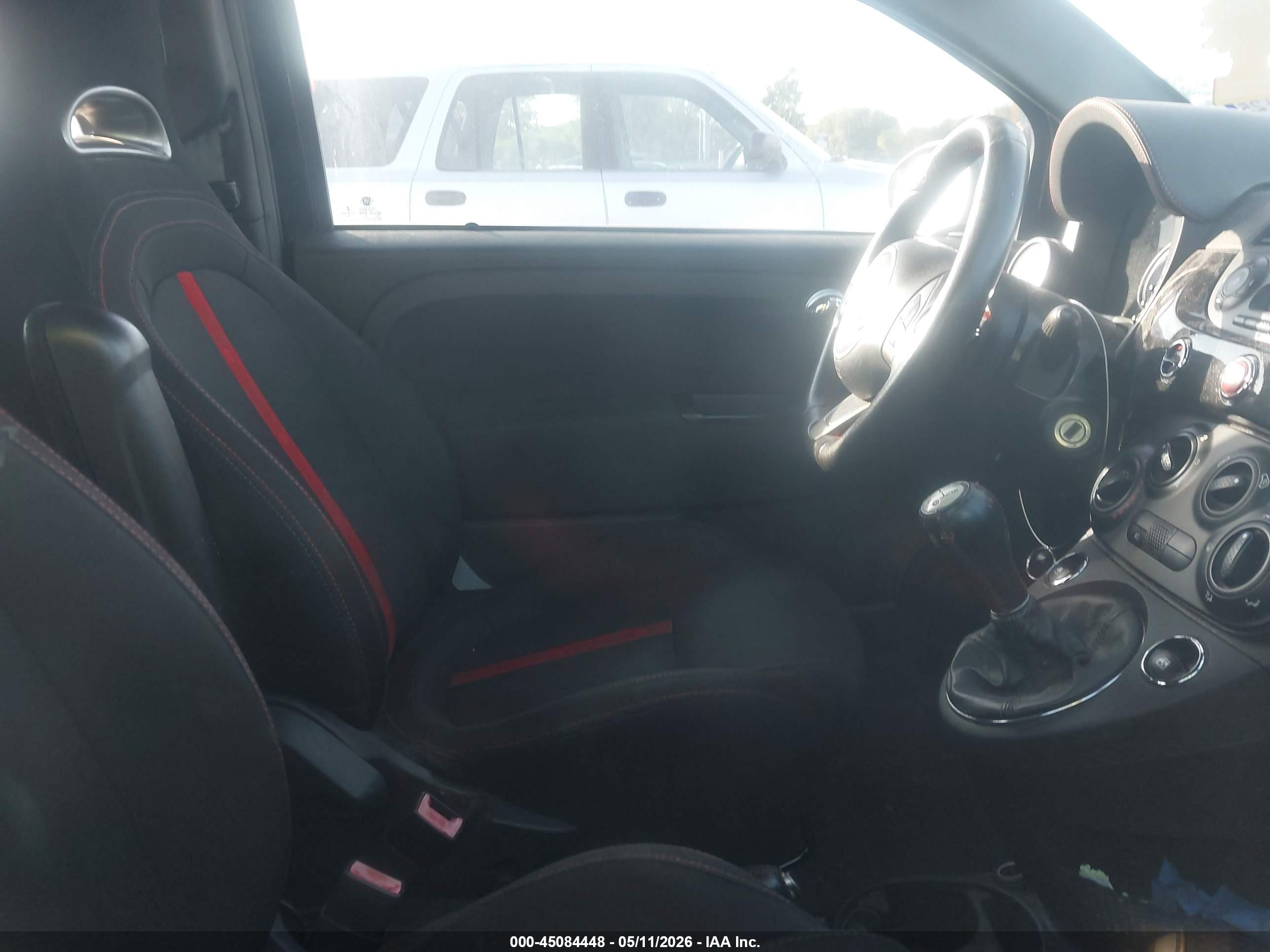 FIAT 500C image 5