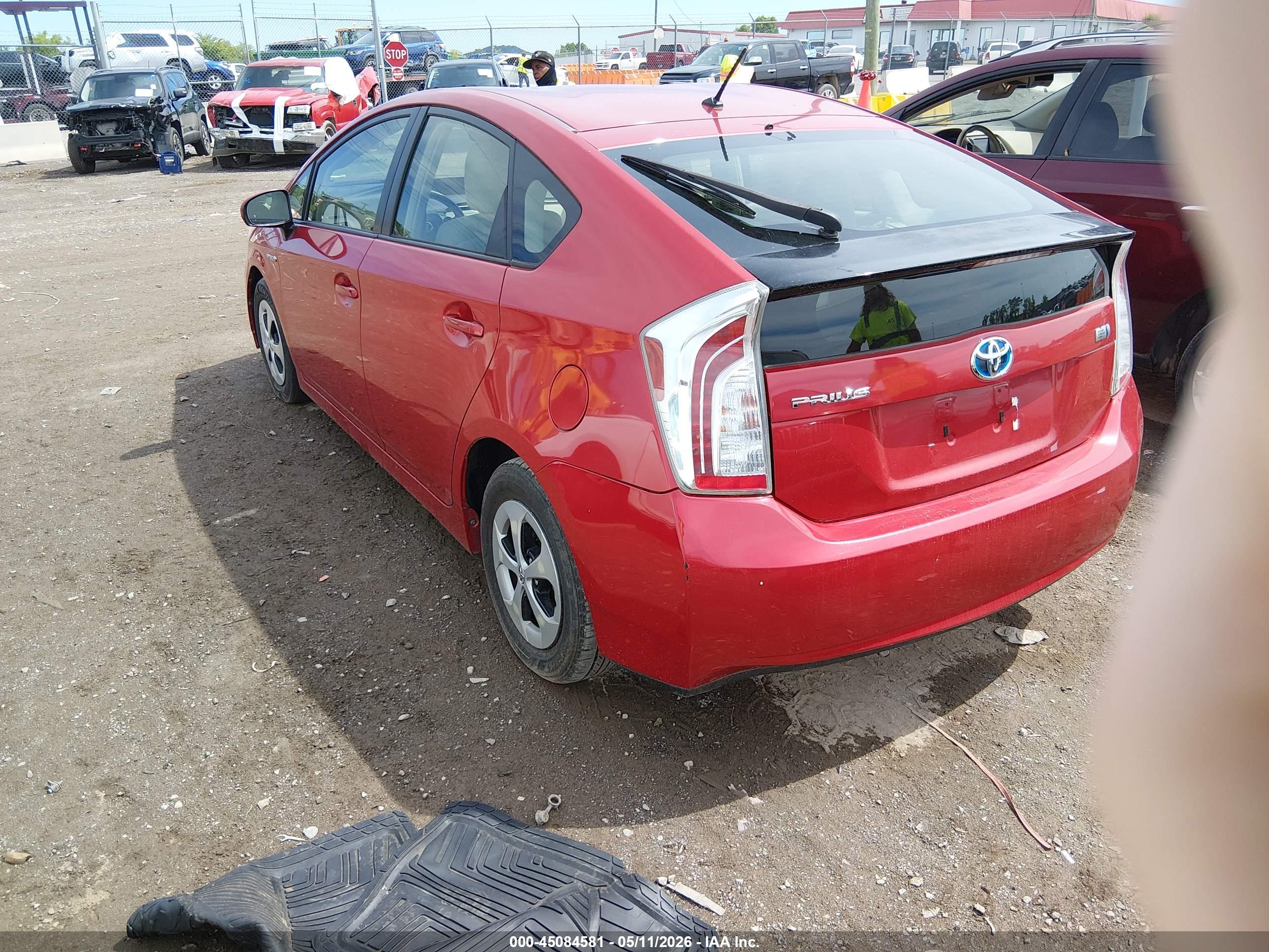 TOYOTA PRIUS image 3