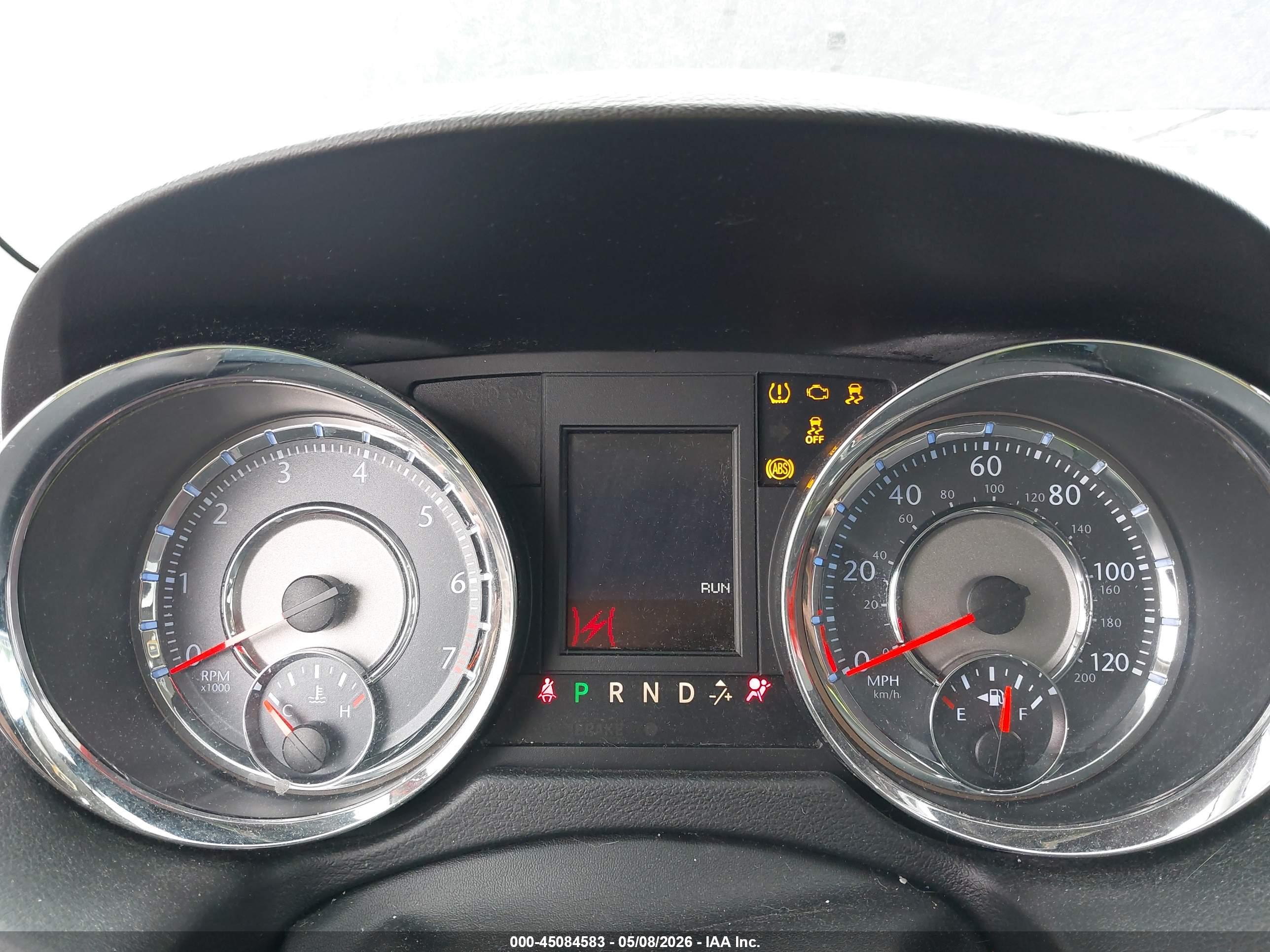 CHRYSLER TOWN image 7