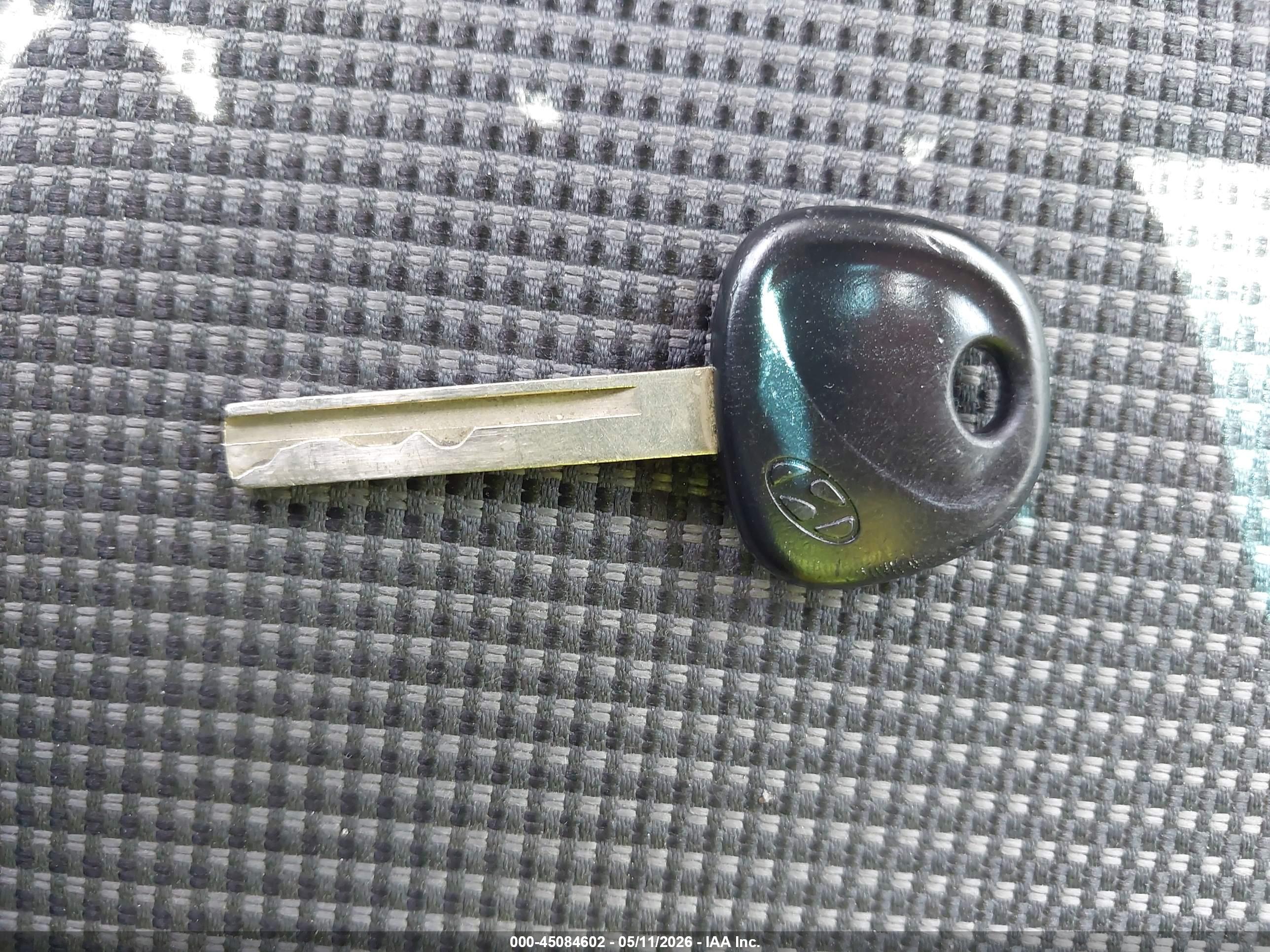HYUNDAI ELANTRA image 11