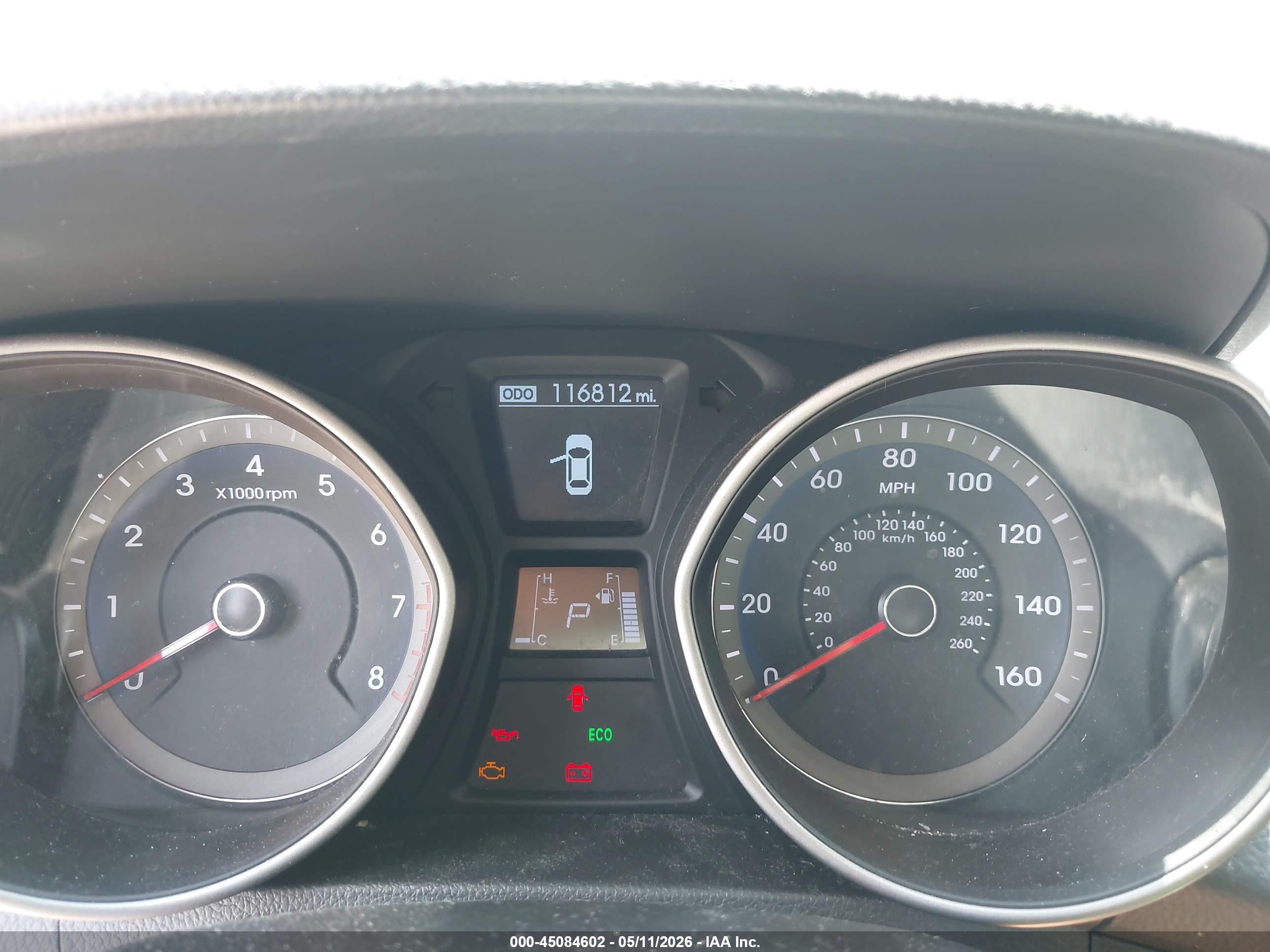 HYUNDAI ELANTRA image 7