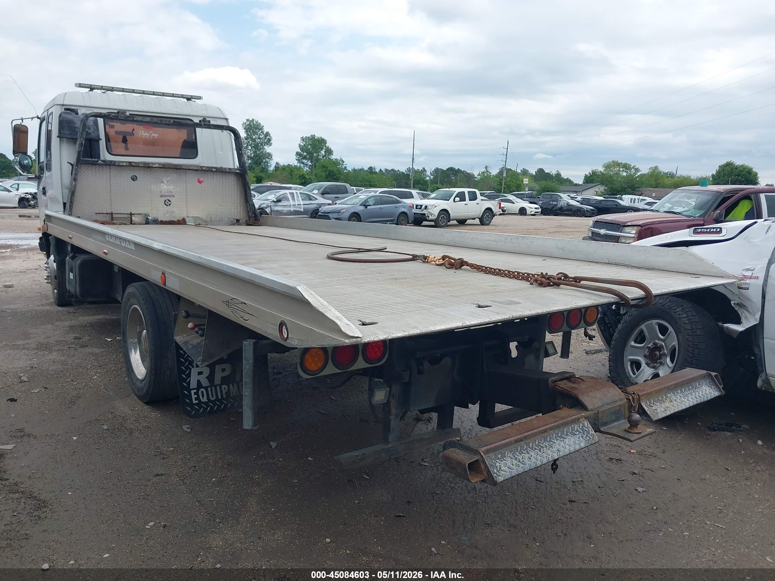 ISUZU FRR image 3