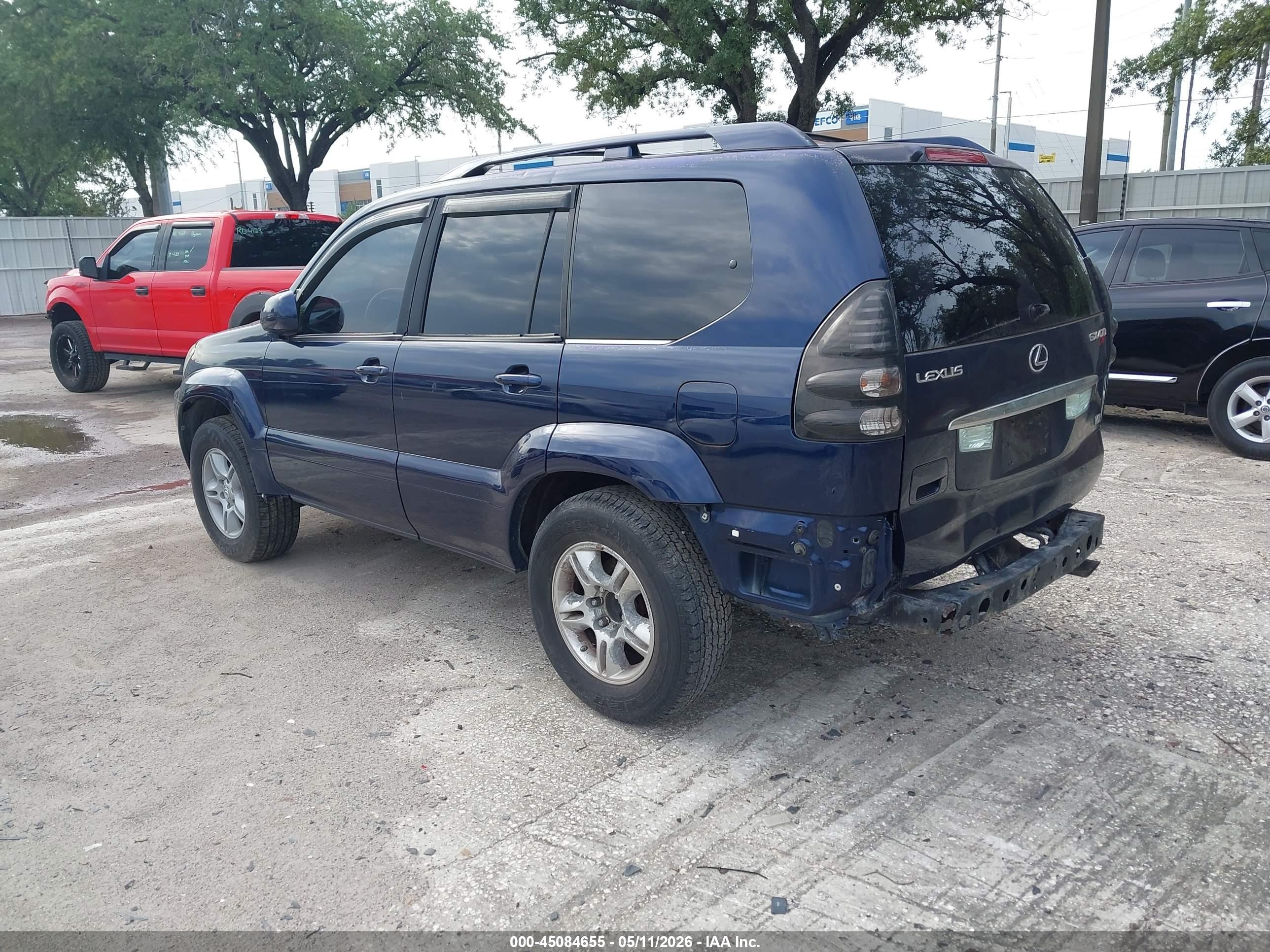 LEXUS GX image 3