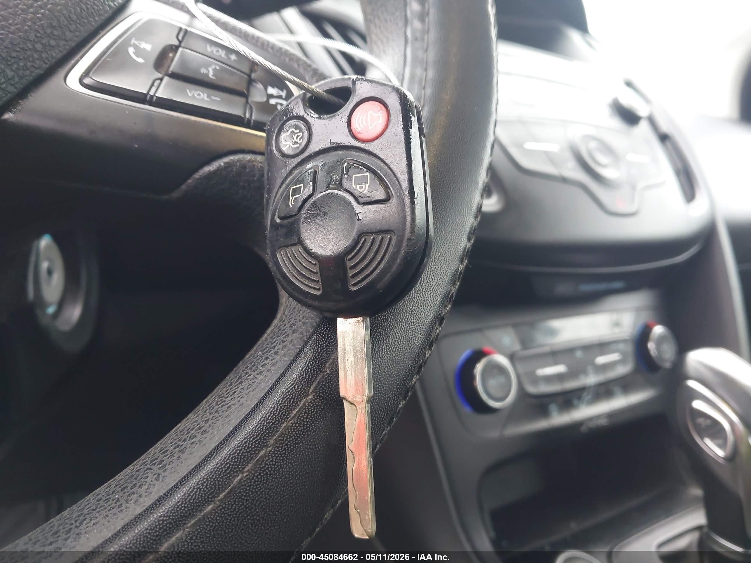 FORD FOCUS image 11