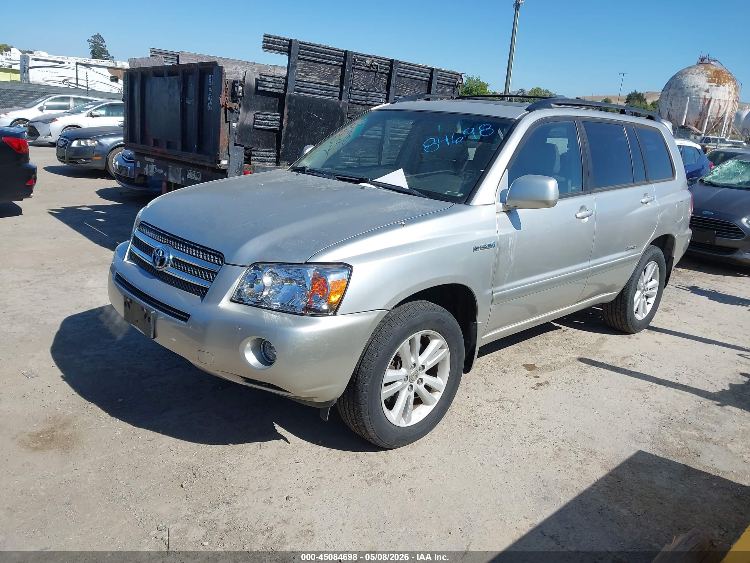 TOYOTA HIGHLANDER image 2