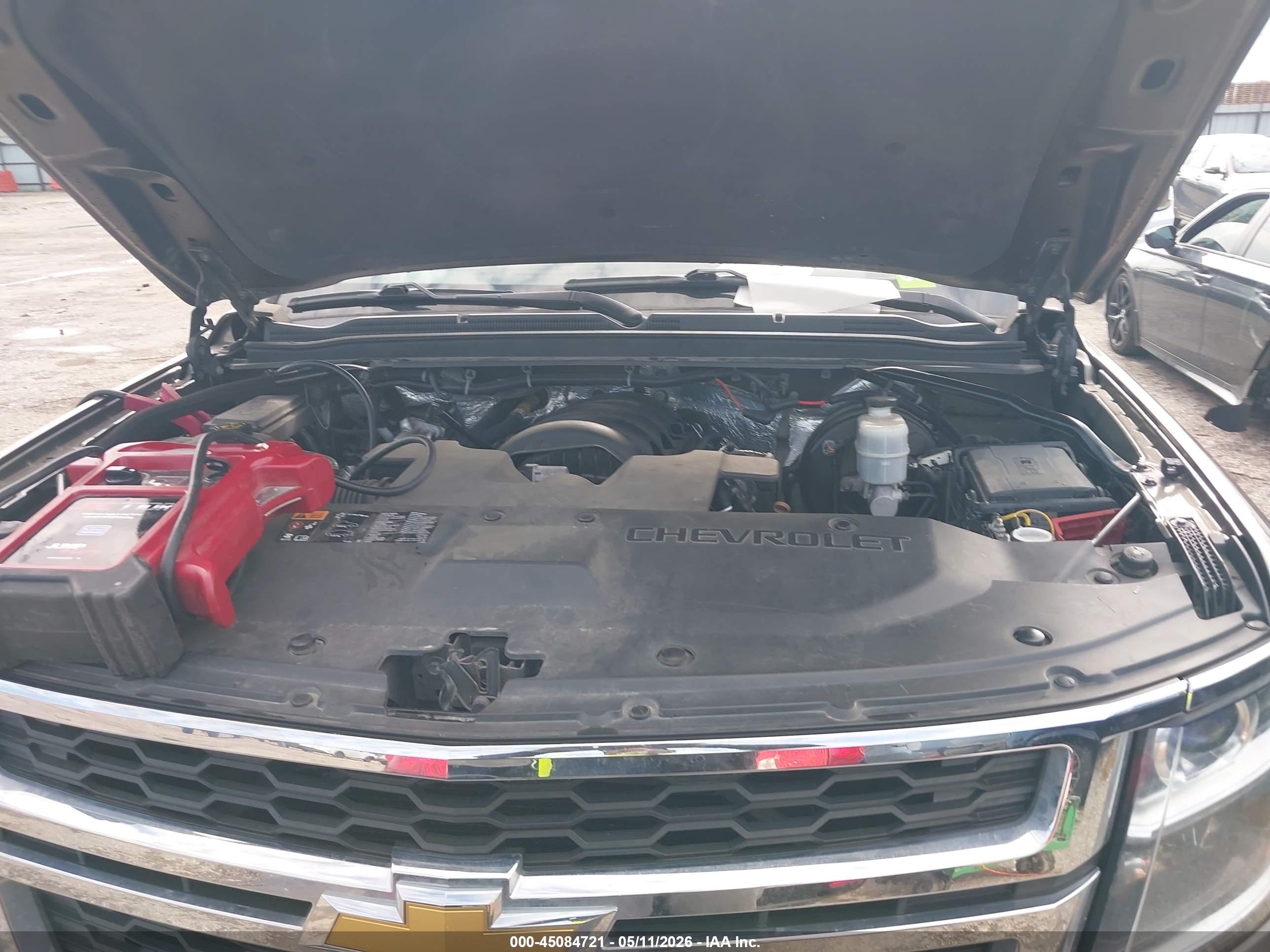 CHEVROLET TAHOE image 10