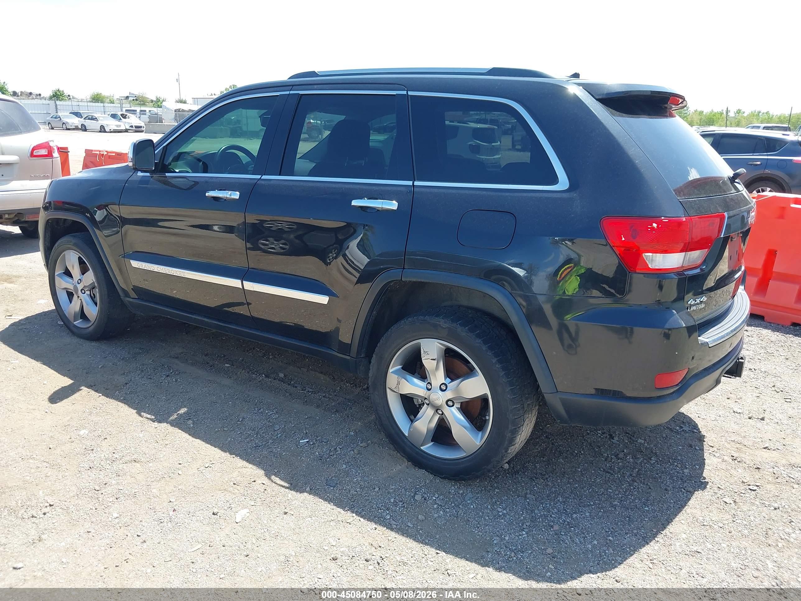 JEEP GRAND image 3