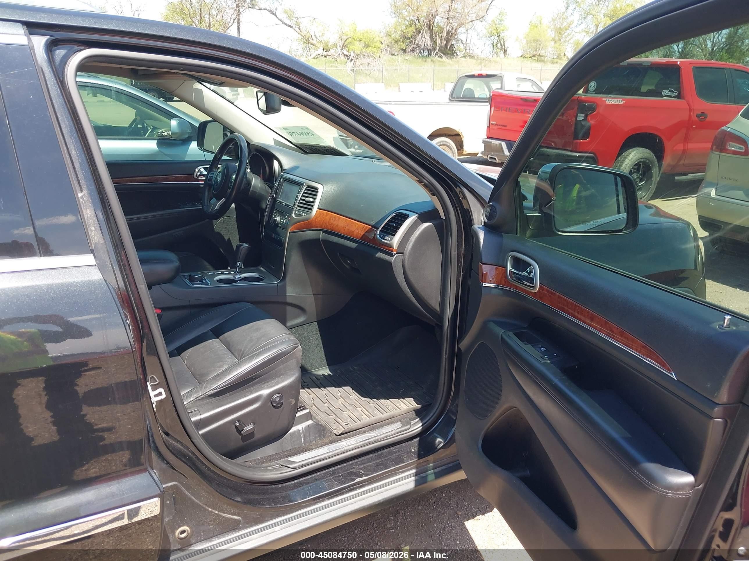 JEEP GRAND image 5