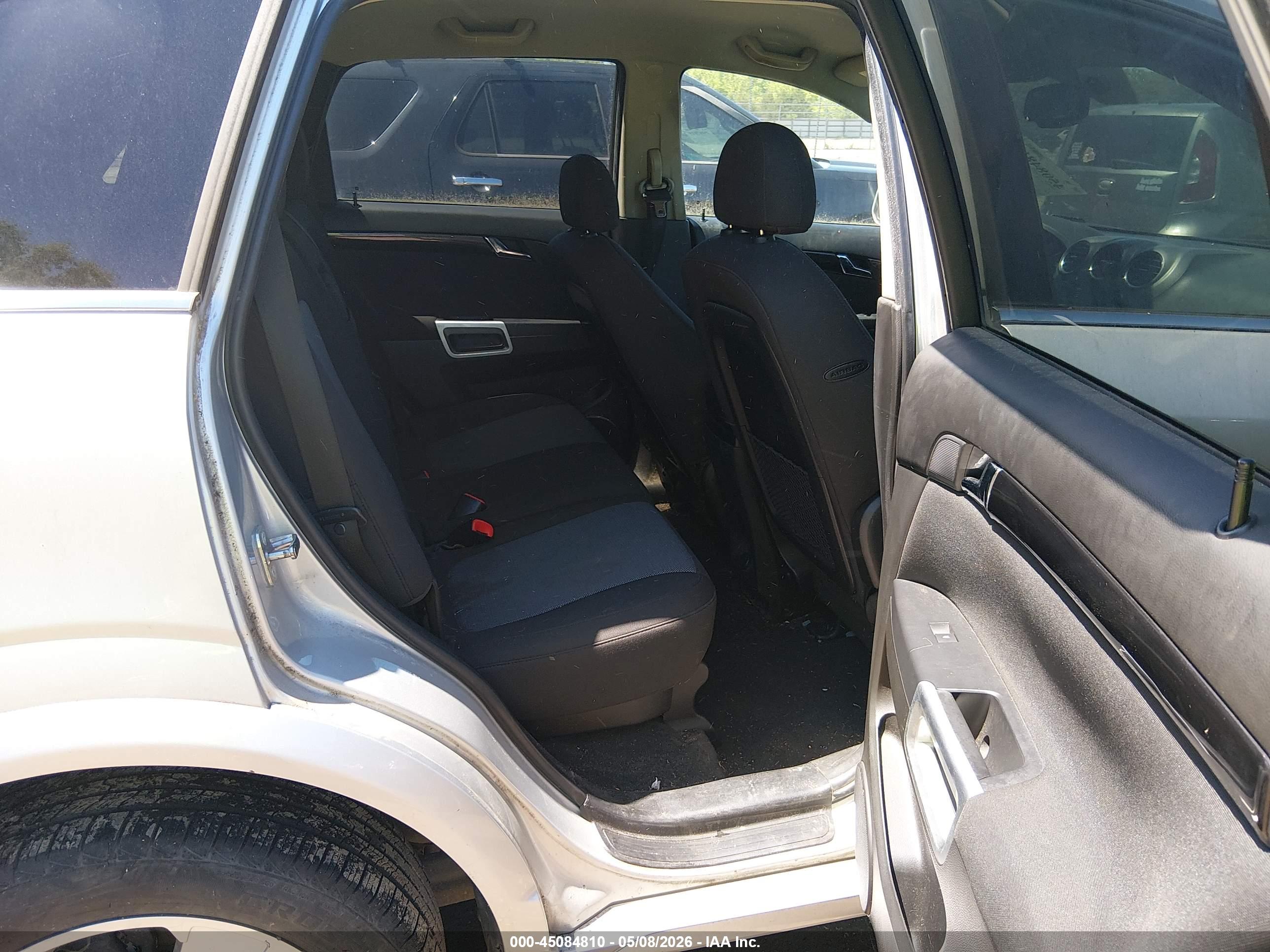 CHEVROLET CAPTIVA image 8