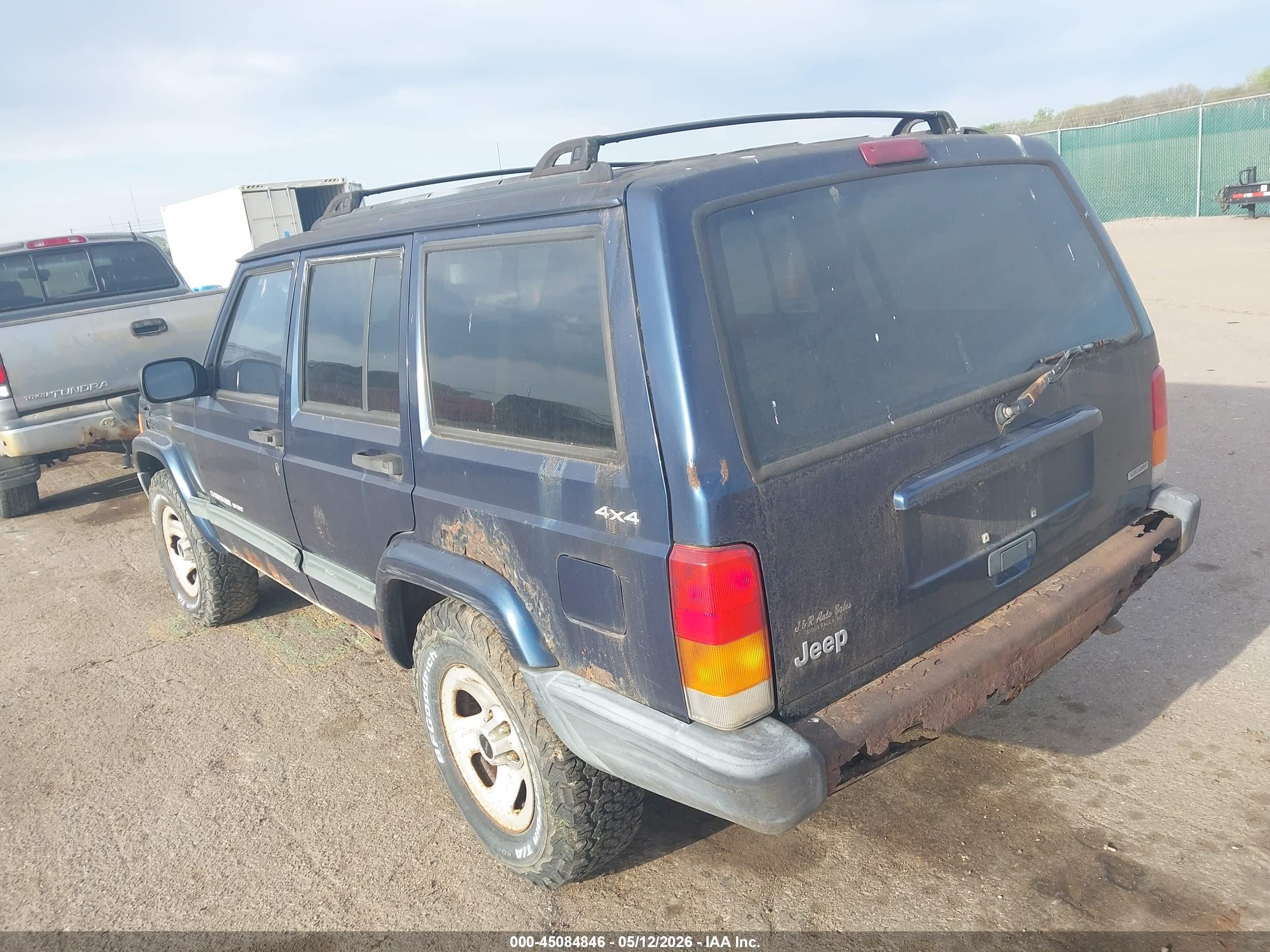 JEEP CHEROKEE image 3