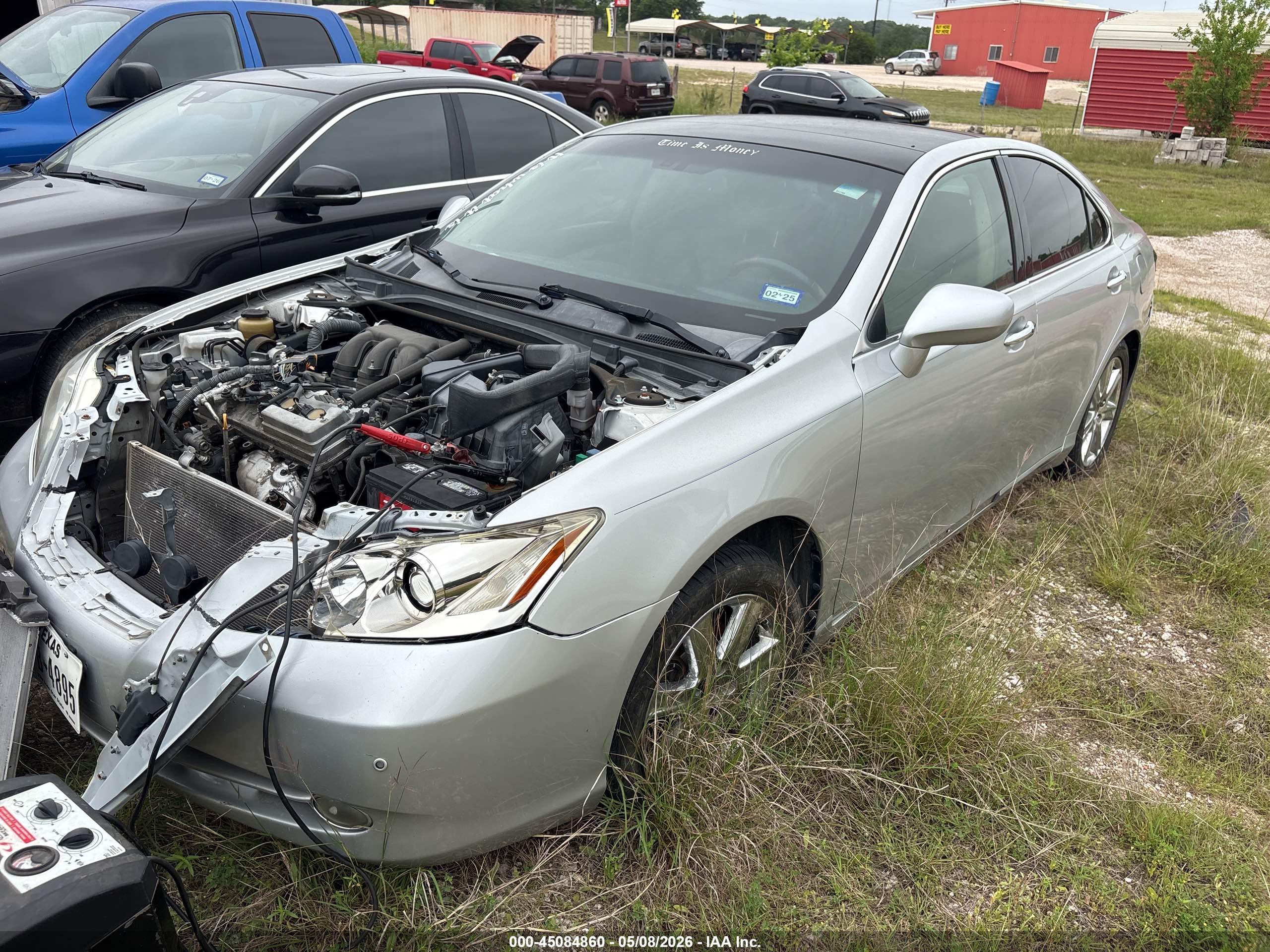 LEXUS ES image 2