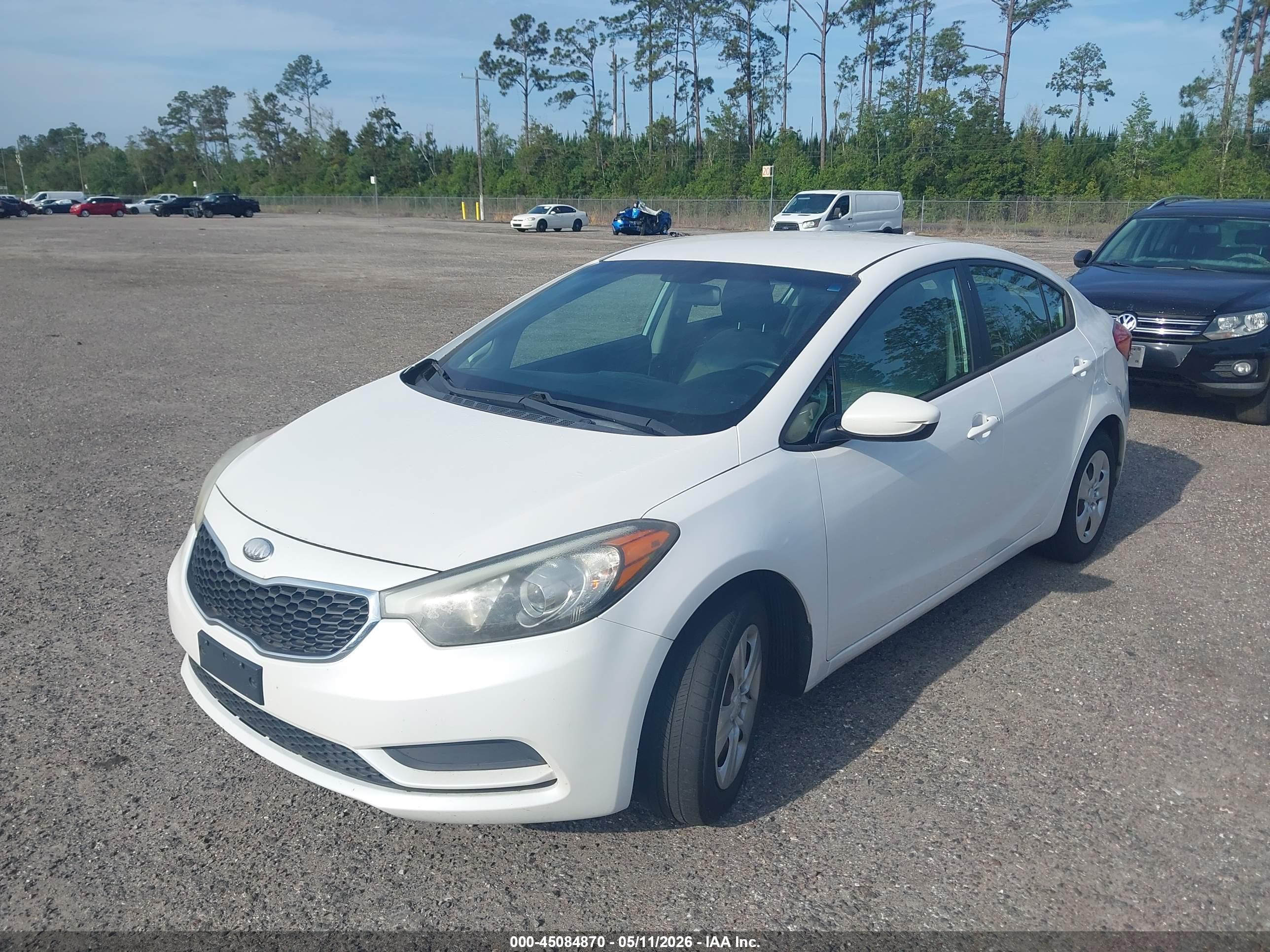 KIA FORTE image 2