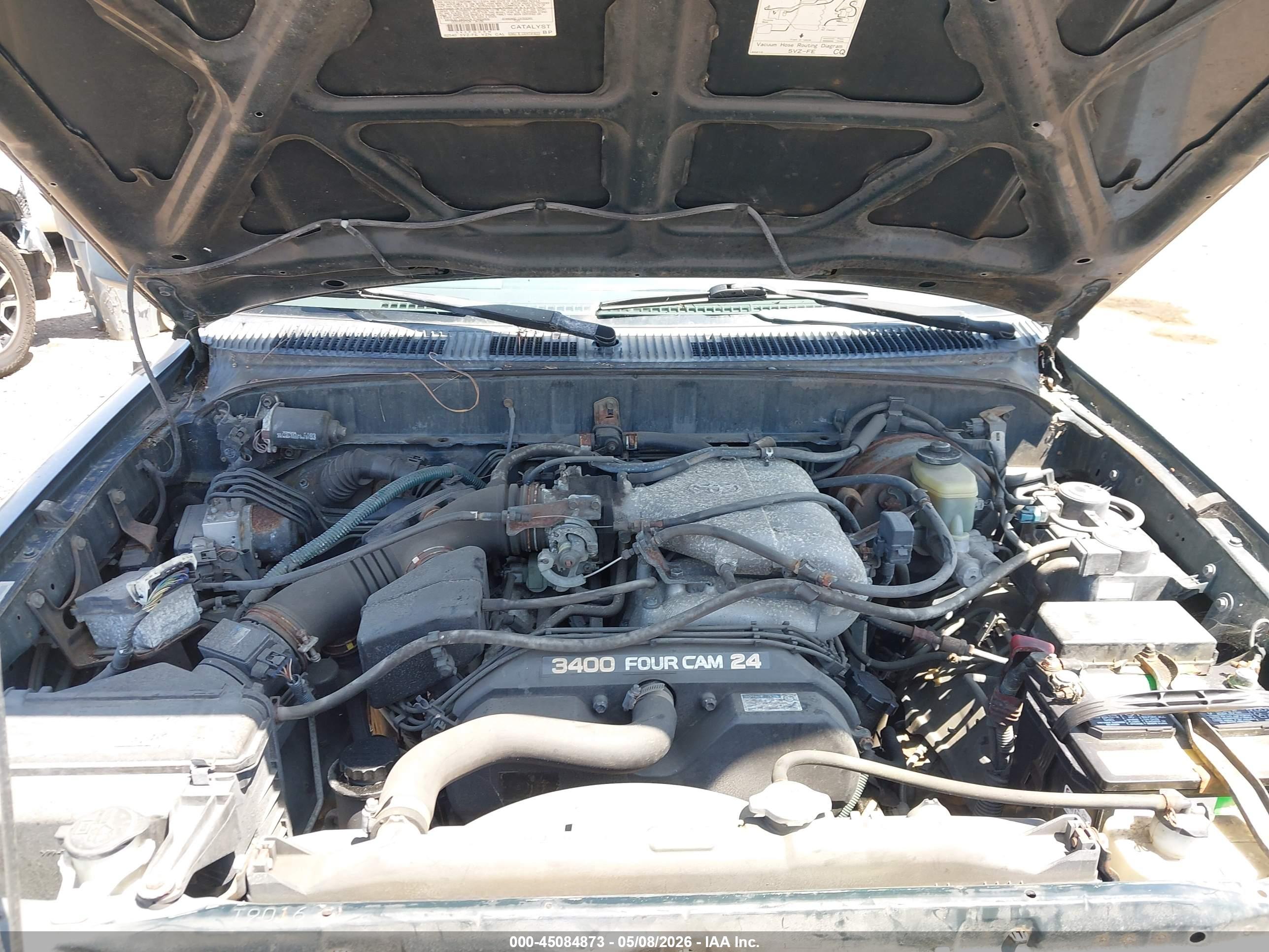 TOYOTA 4RUNNER image 10
