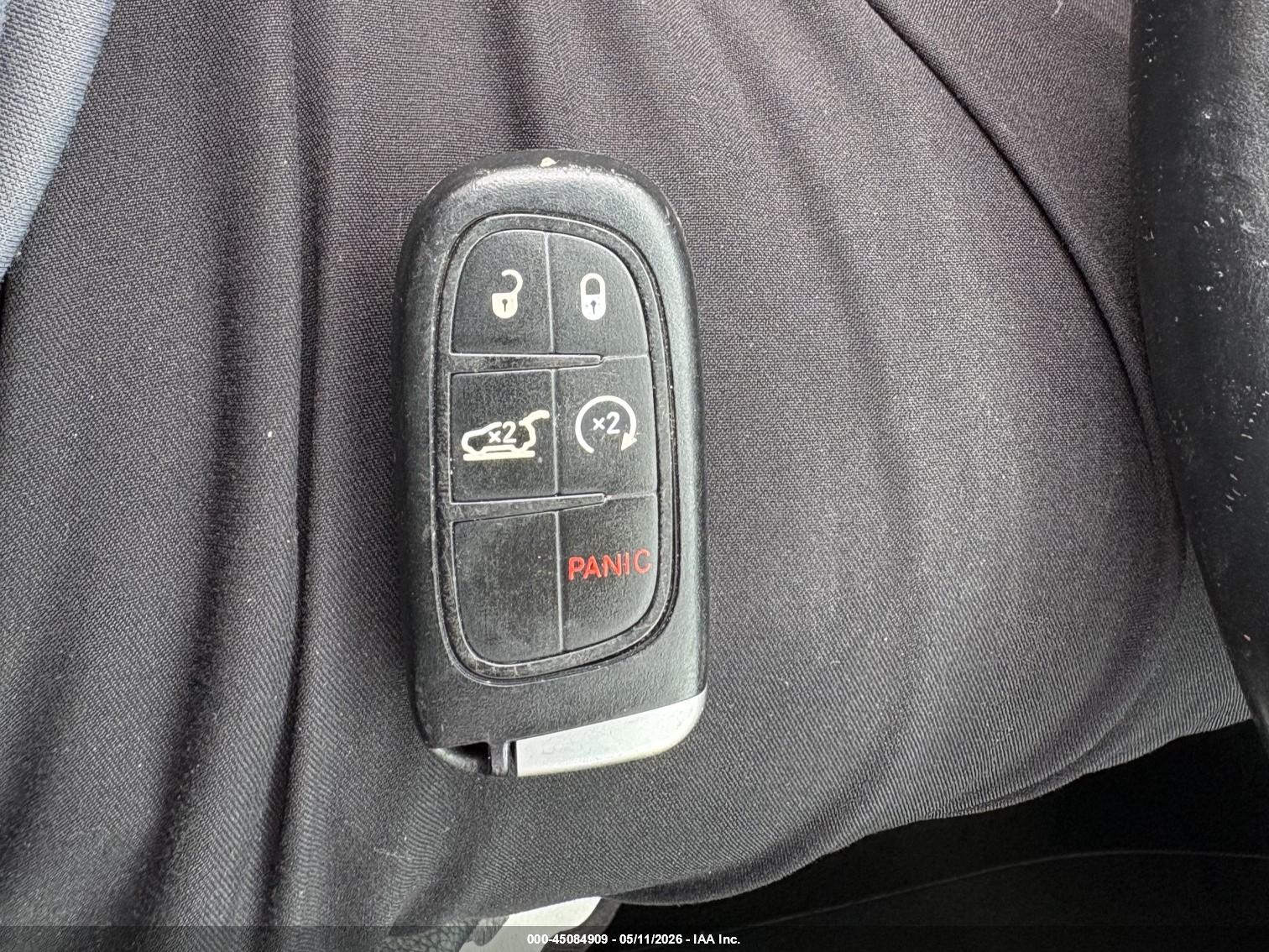 JEEP CHEROKEE image 11