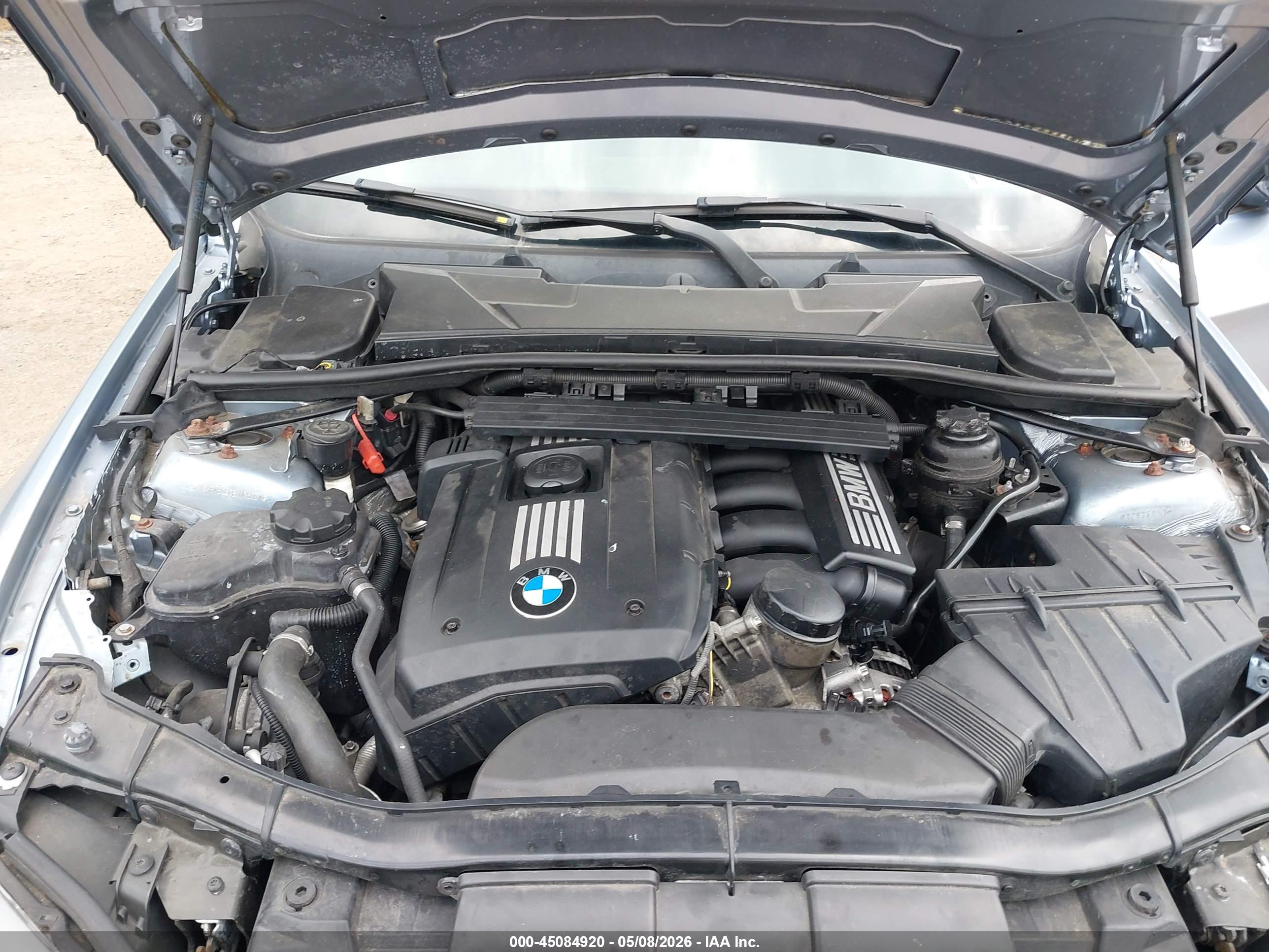BMW 328I image 10