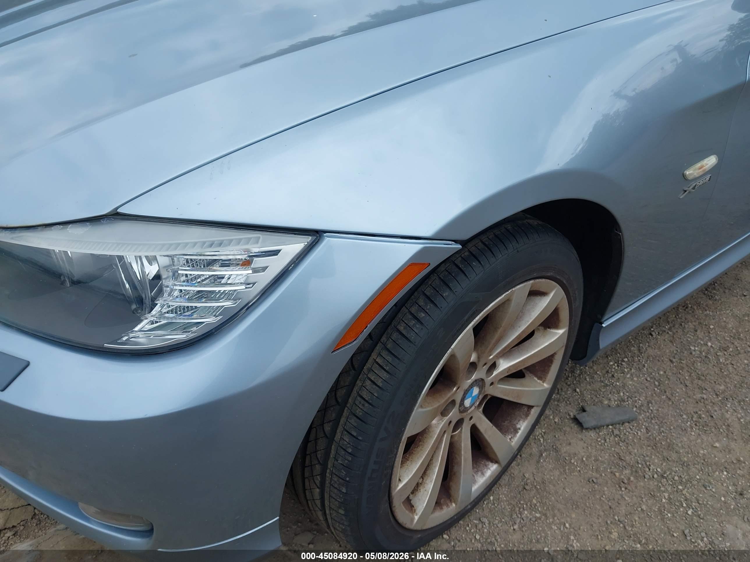 BMW 328I image 6