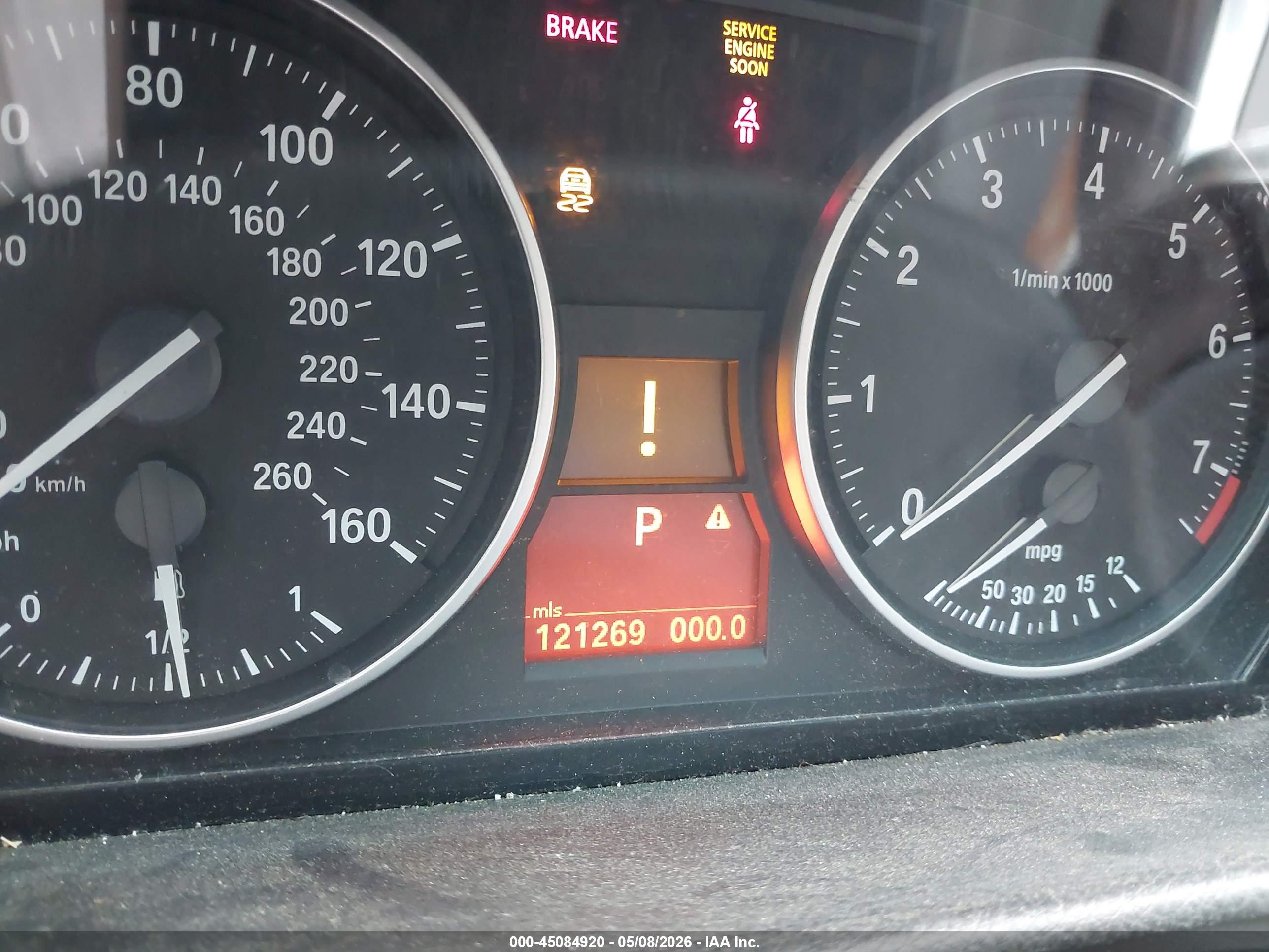 BMW 328I image 7