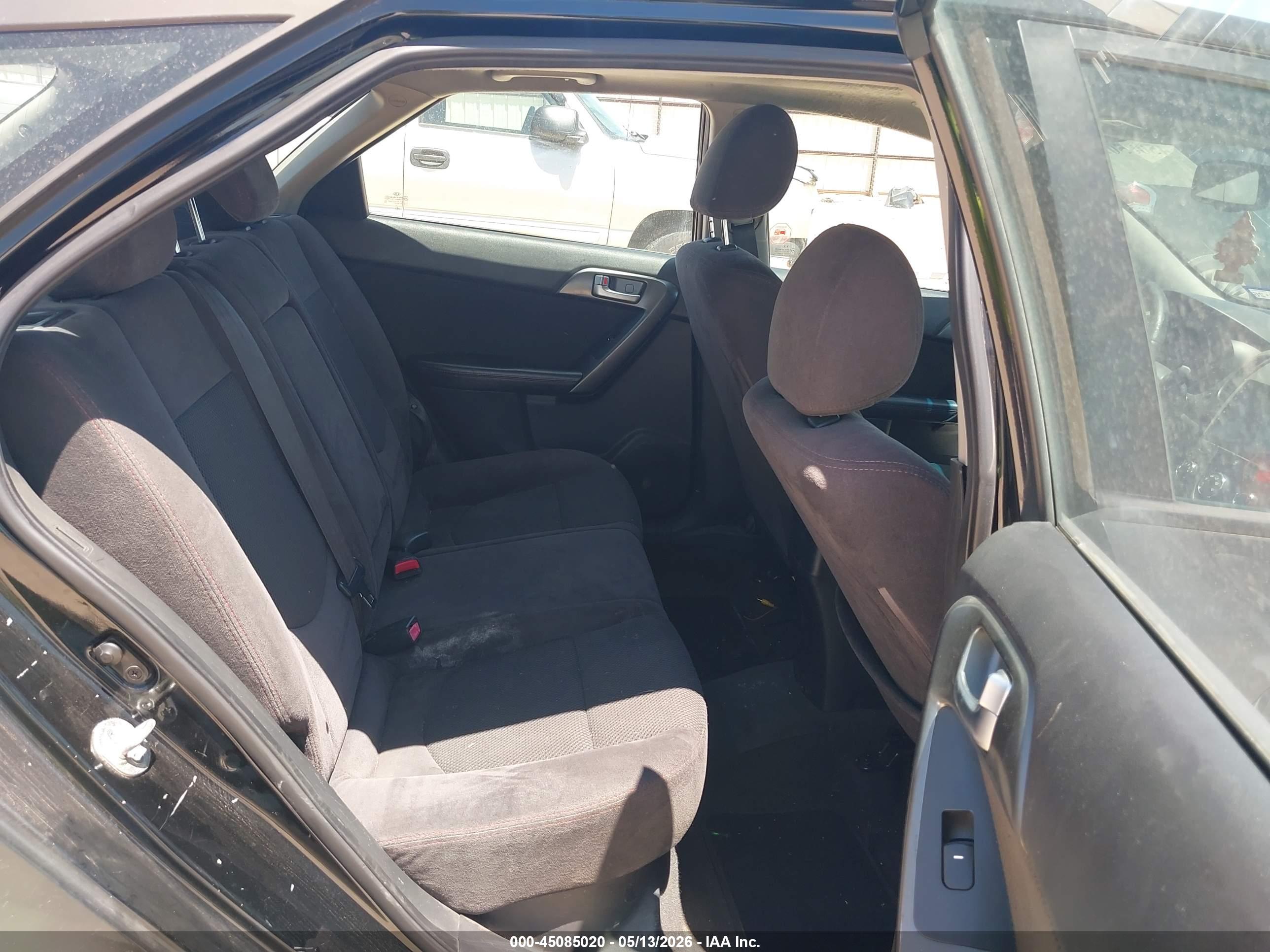 KIA FORTE image 8