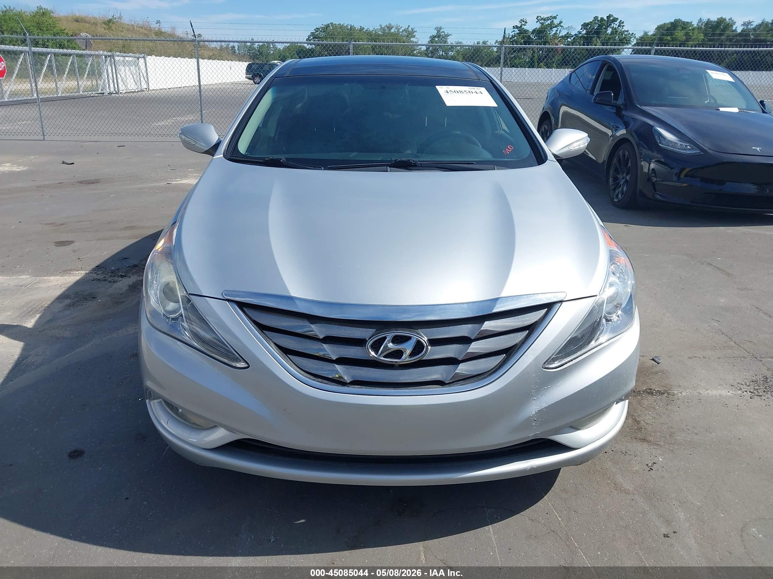 HYUNDAI SONATA image 6
