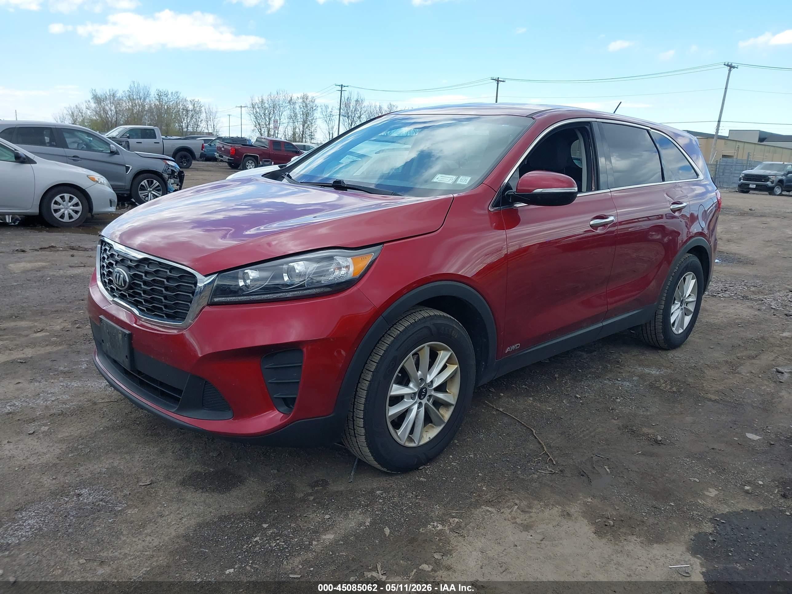 KIA SORENTO image 2