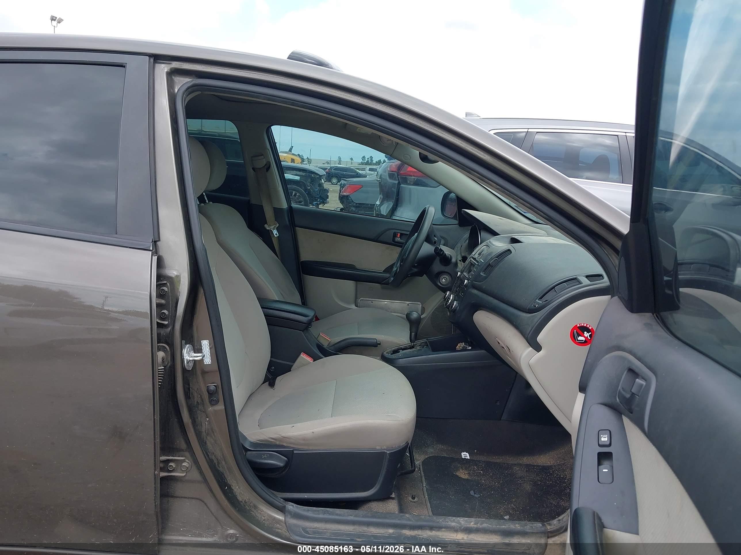 KIA FORTE image 5