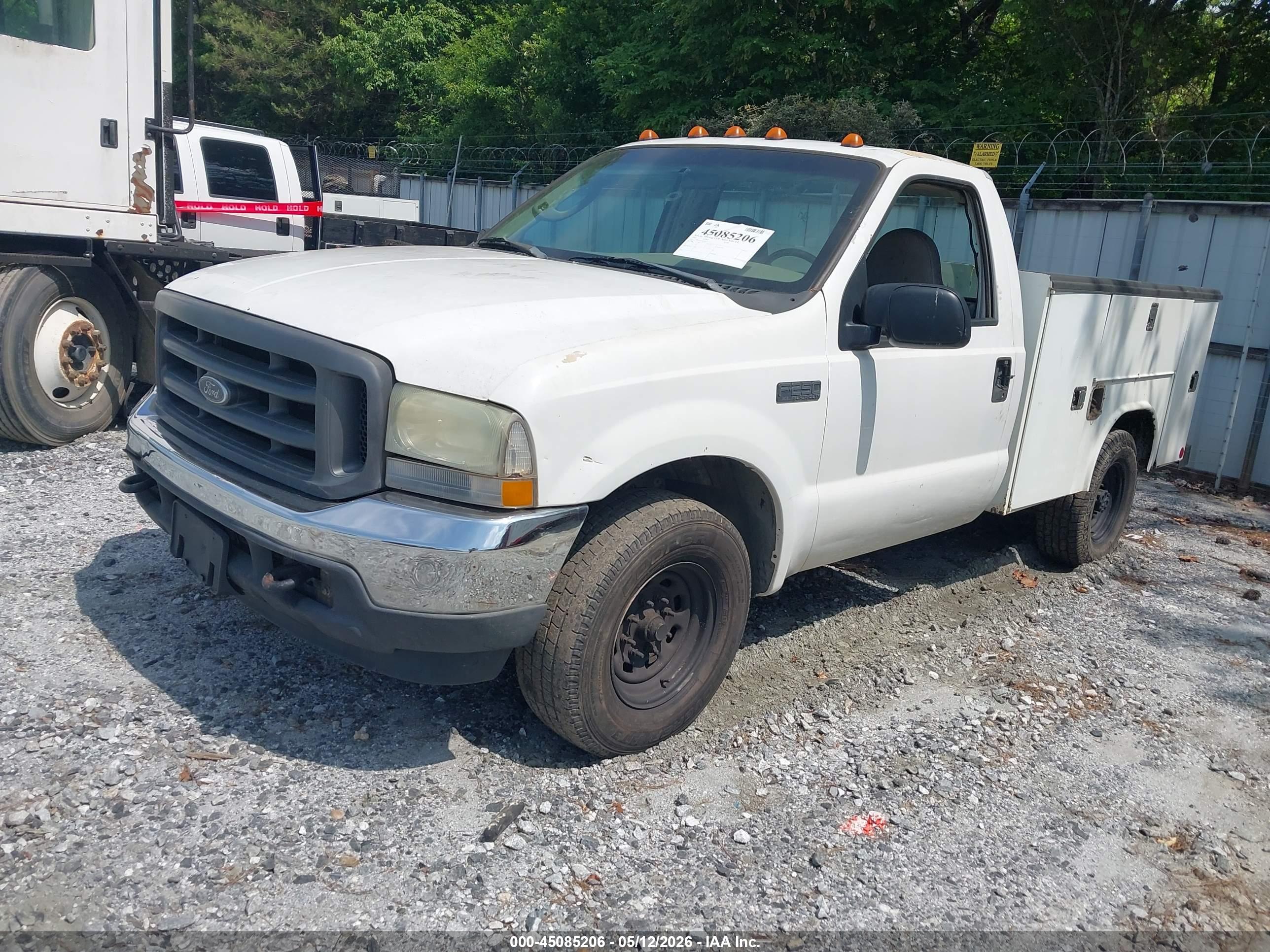 FORD F-250 image 2