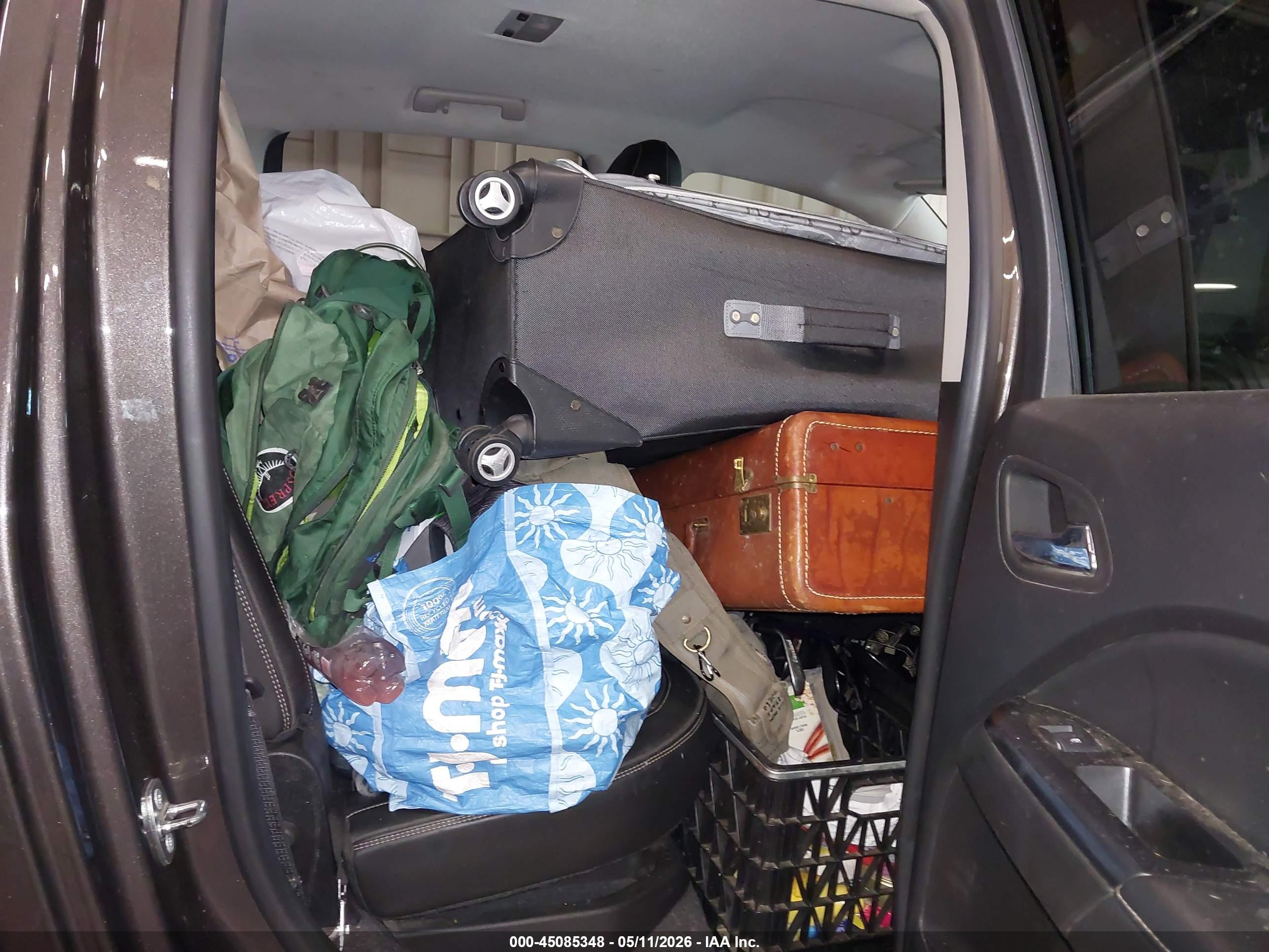 GMC CANYON image 8