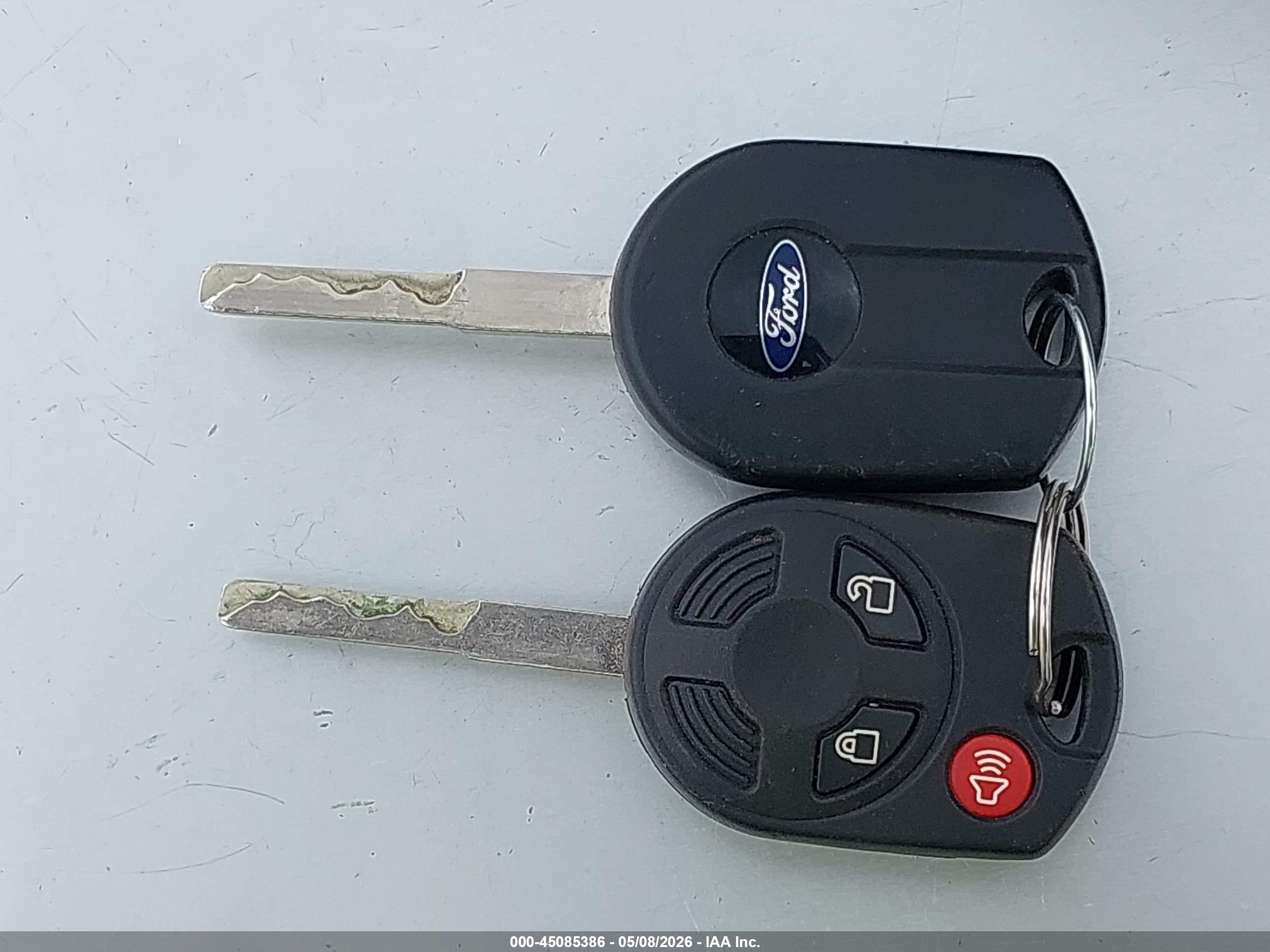 FORD ESCAPE image 11