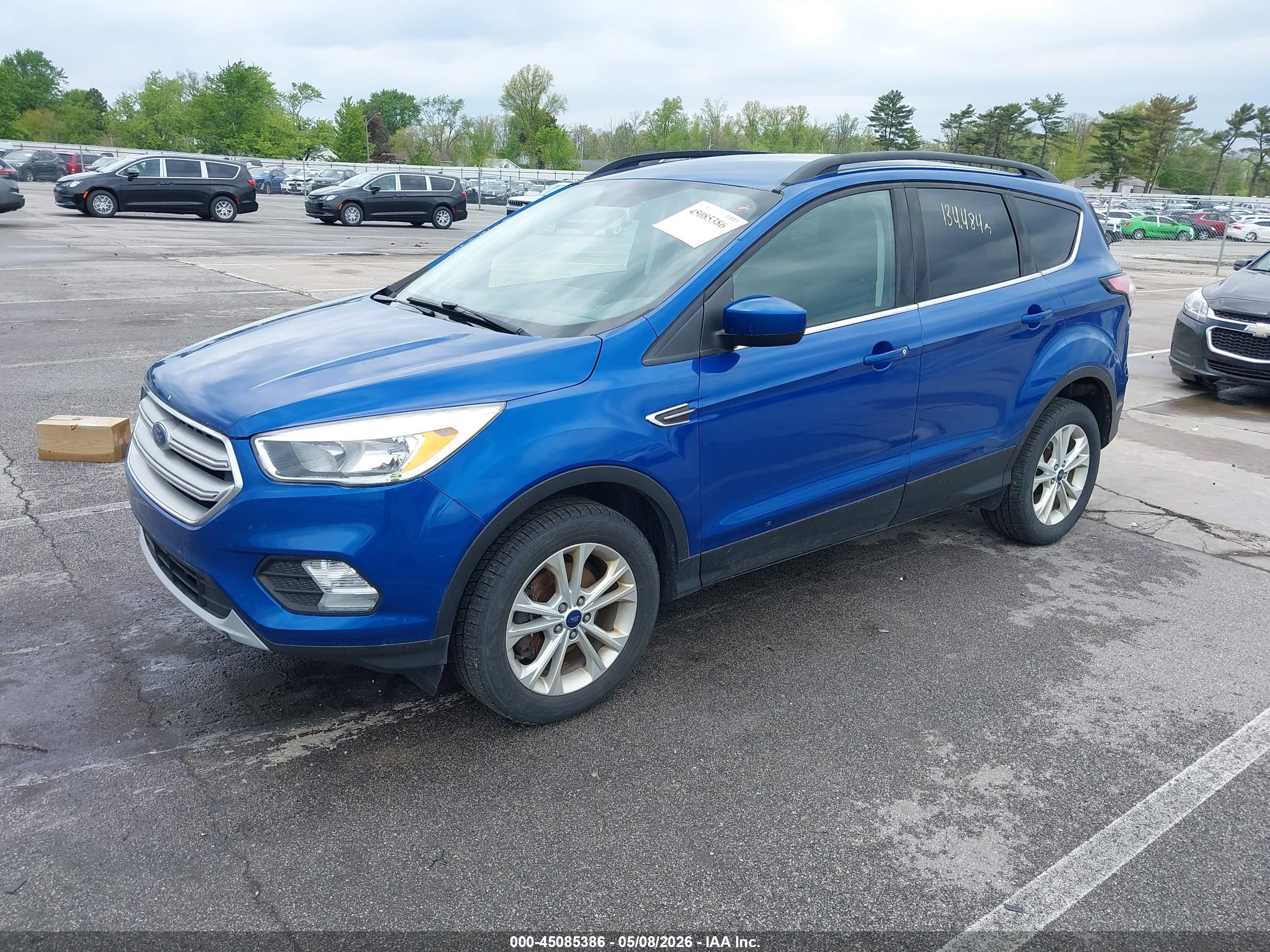 FORD ESCAPE image 2