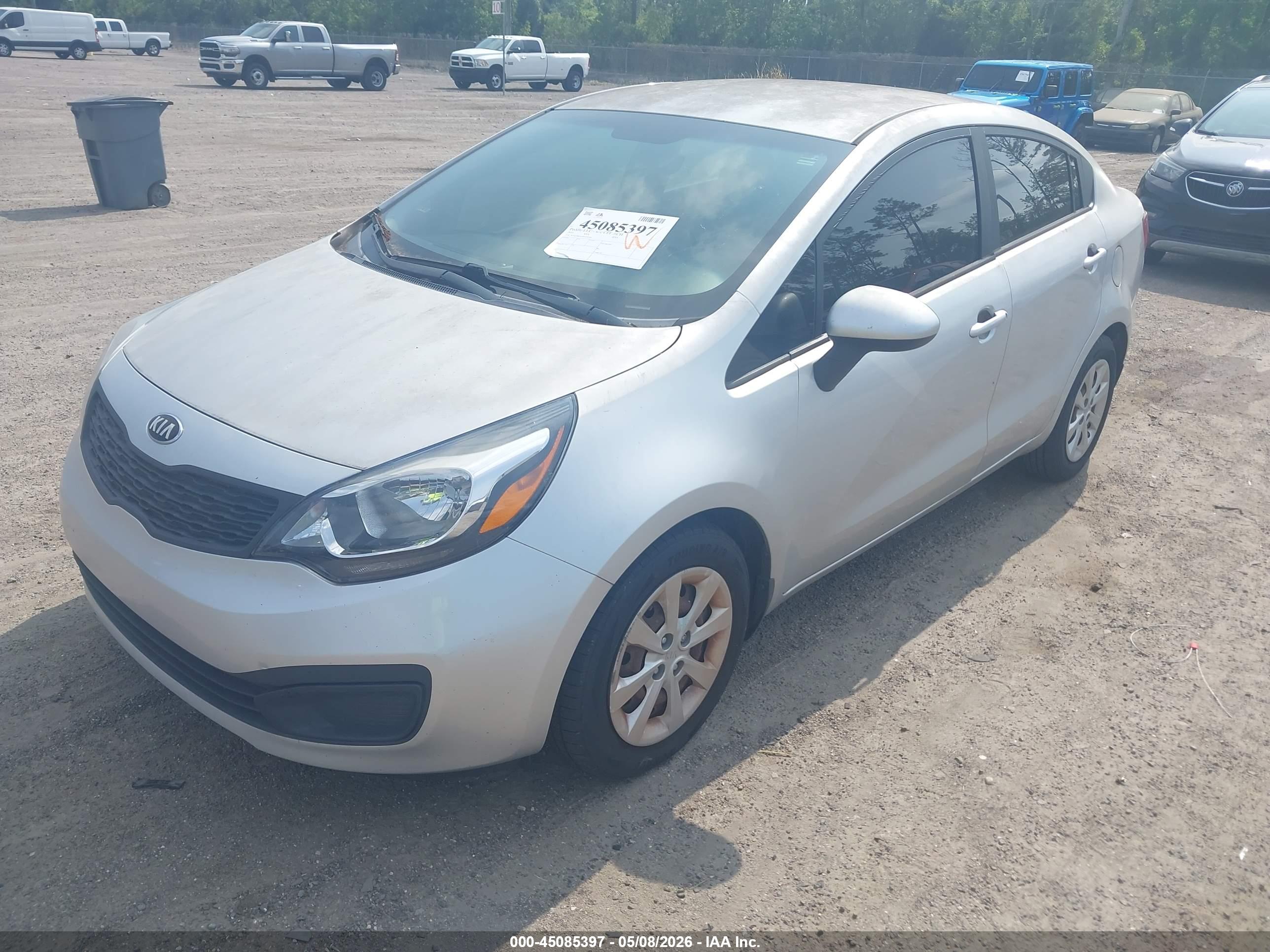 KIA RIO image 2