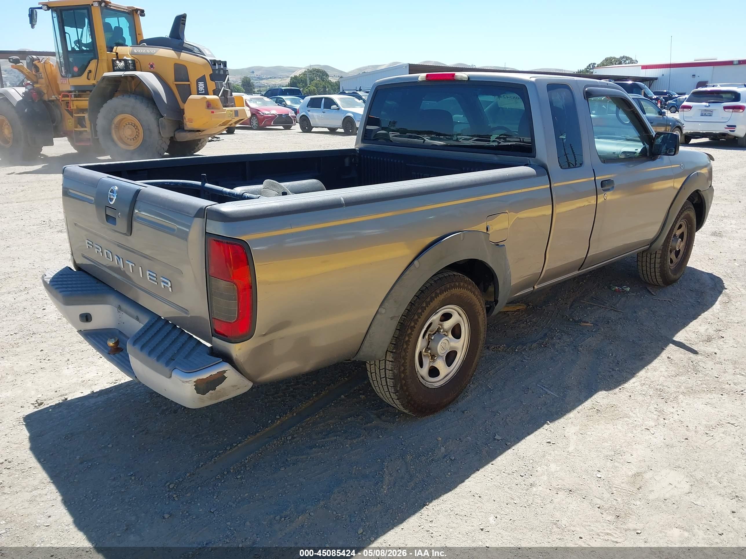 NISSAN FRONTIER image 4