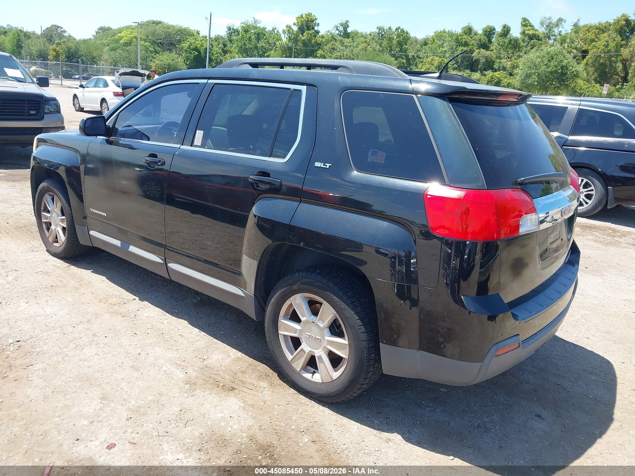 GMC TERRAIN image 3