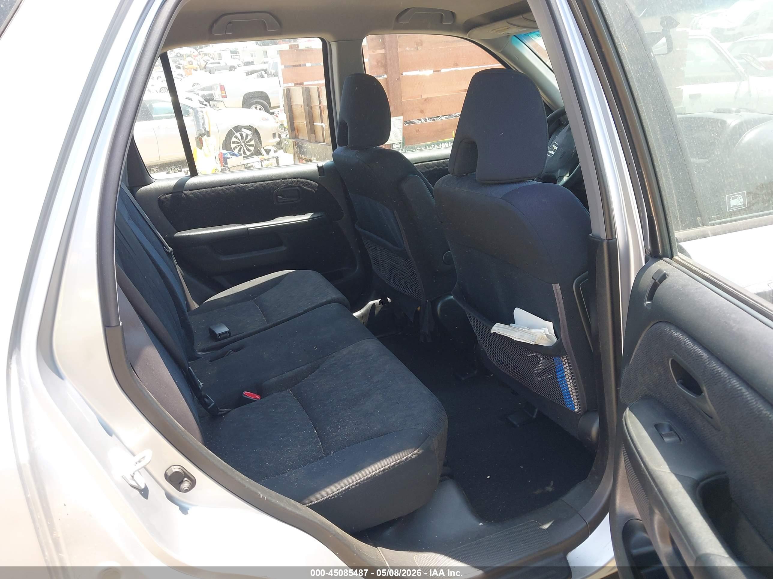 HONDA CR-V image 8