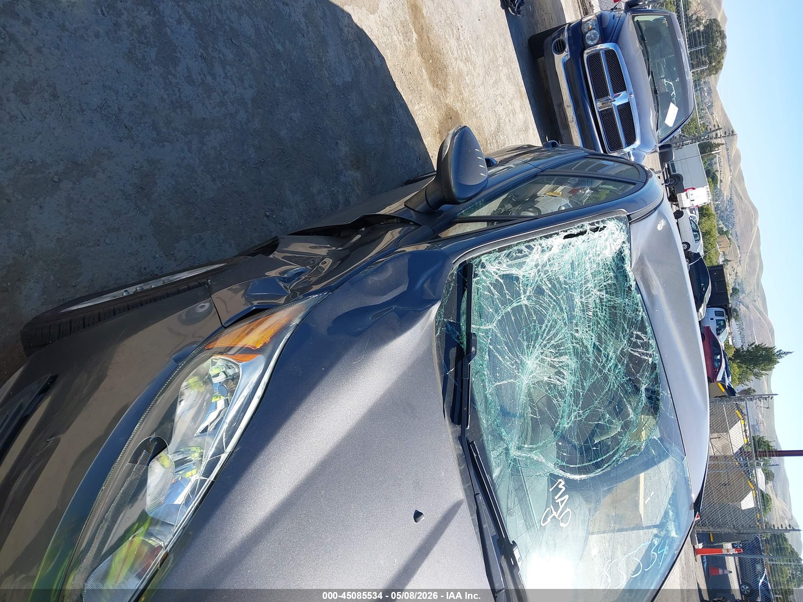 FORD FIESTA image 6
