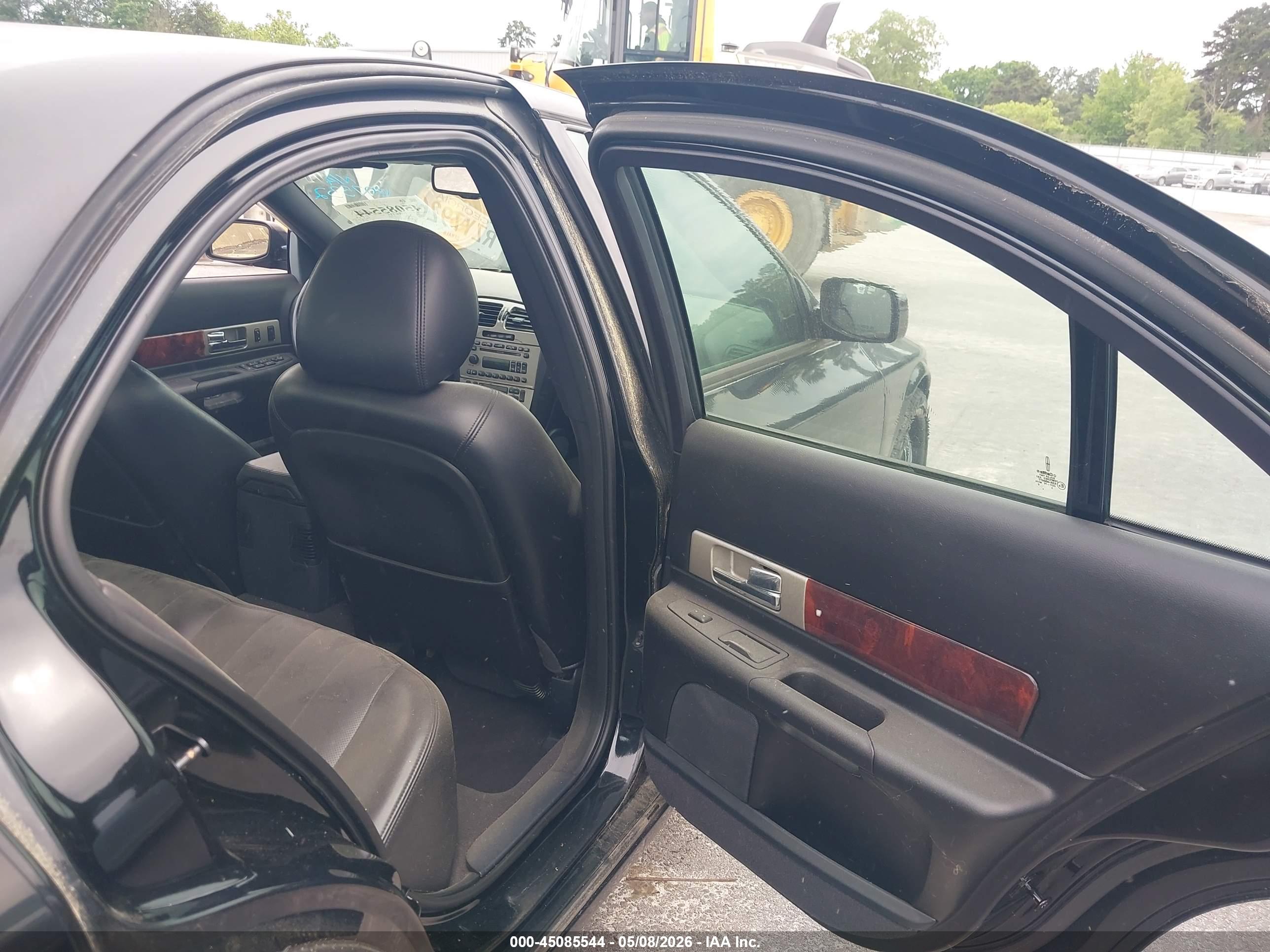 LINCOLN LS image 8