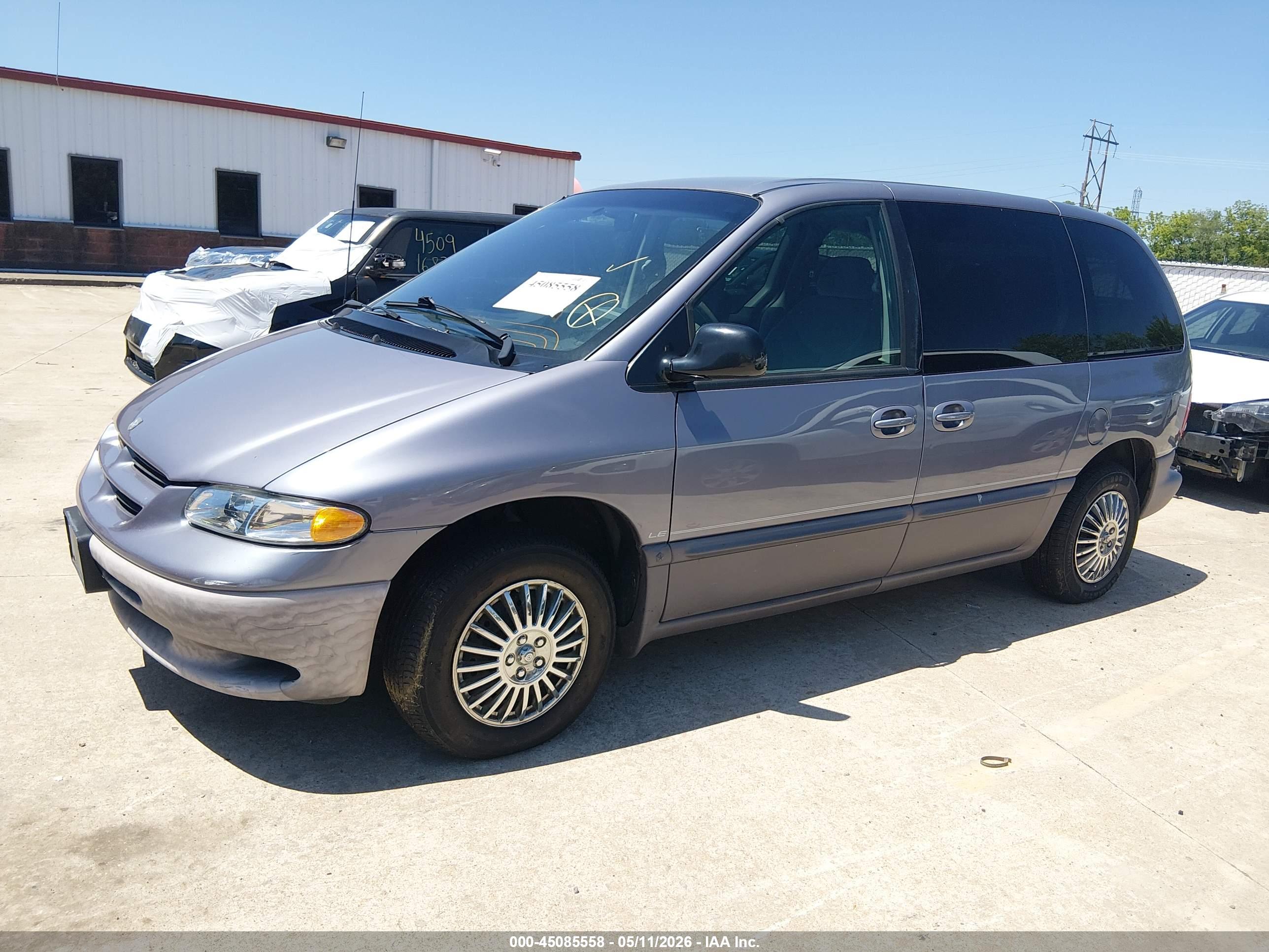 DODGE CARAVAN image 2