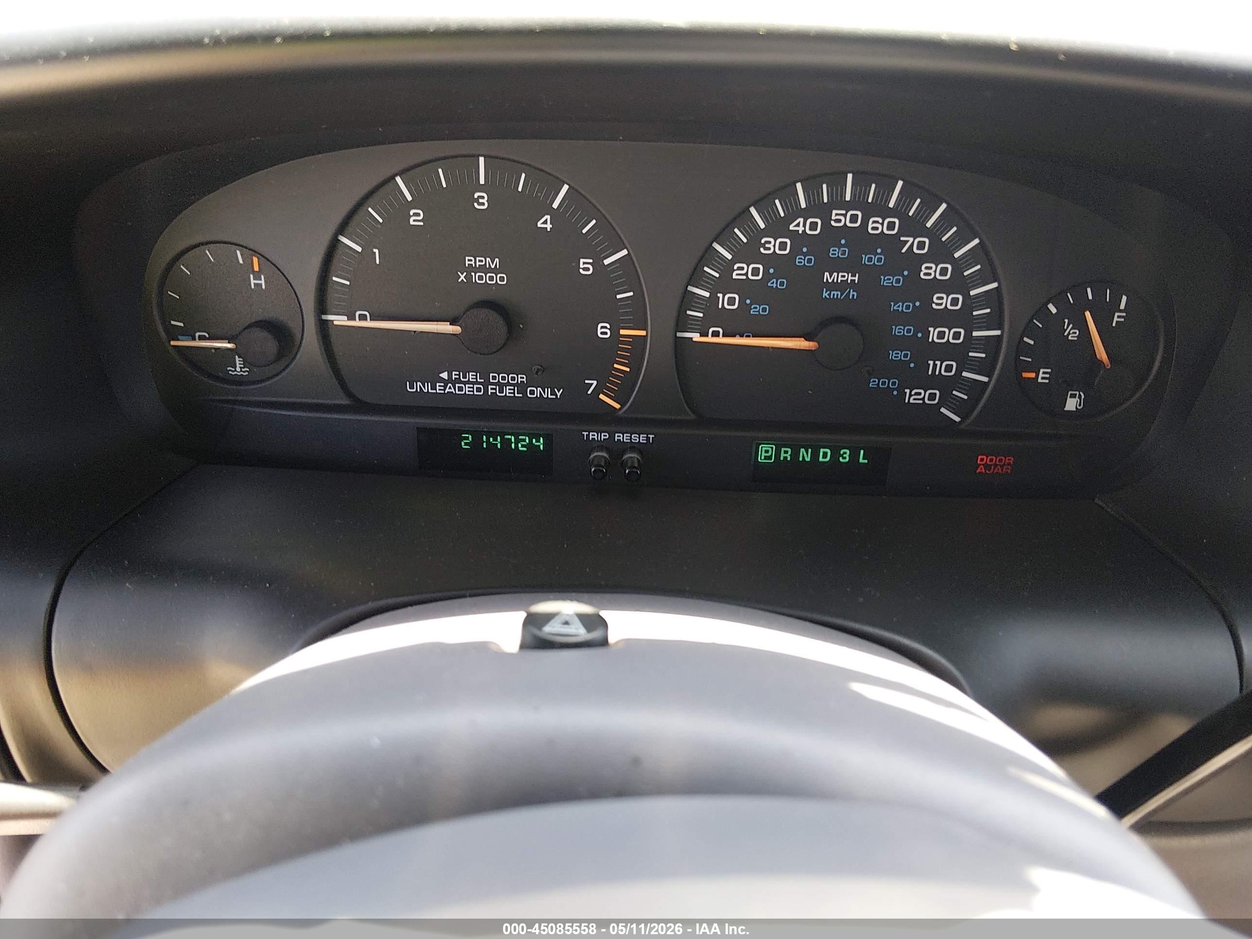 DODGE CARAVAN image 7