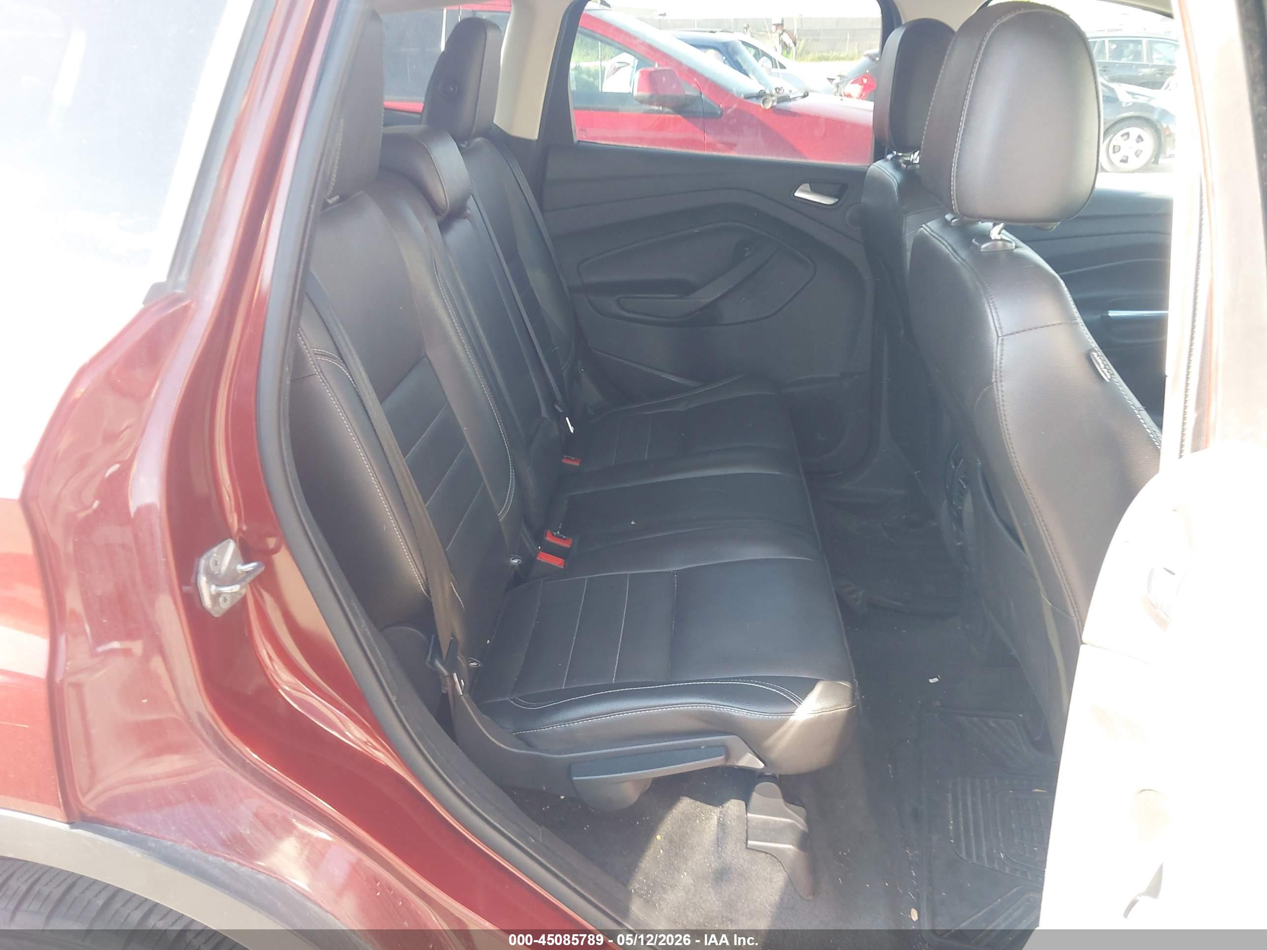 FORD ESCAPE image 8
