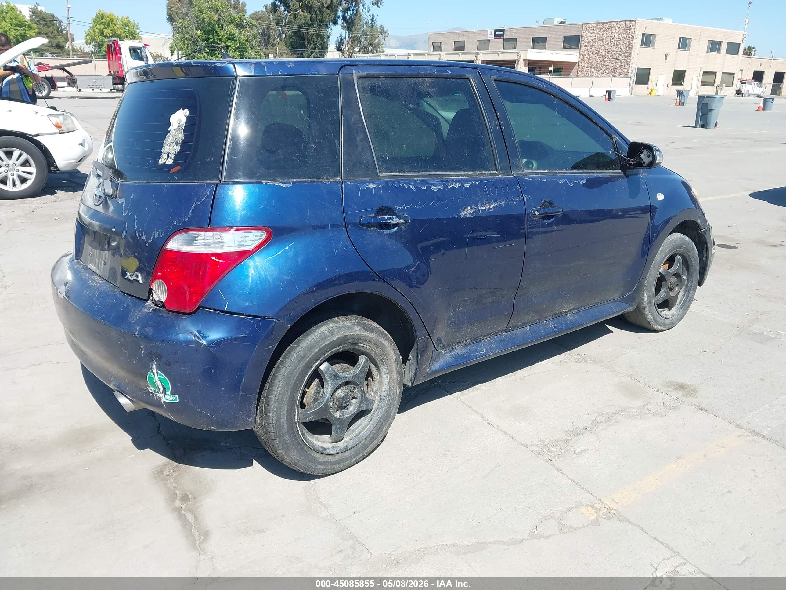 SCION XA image 4