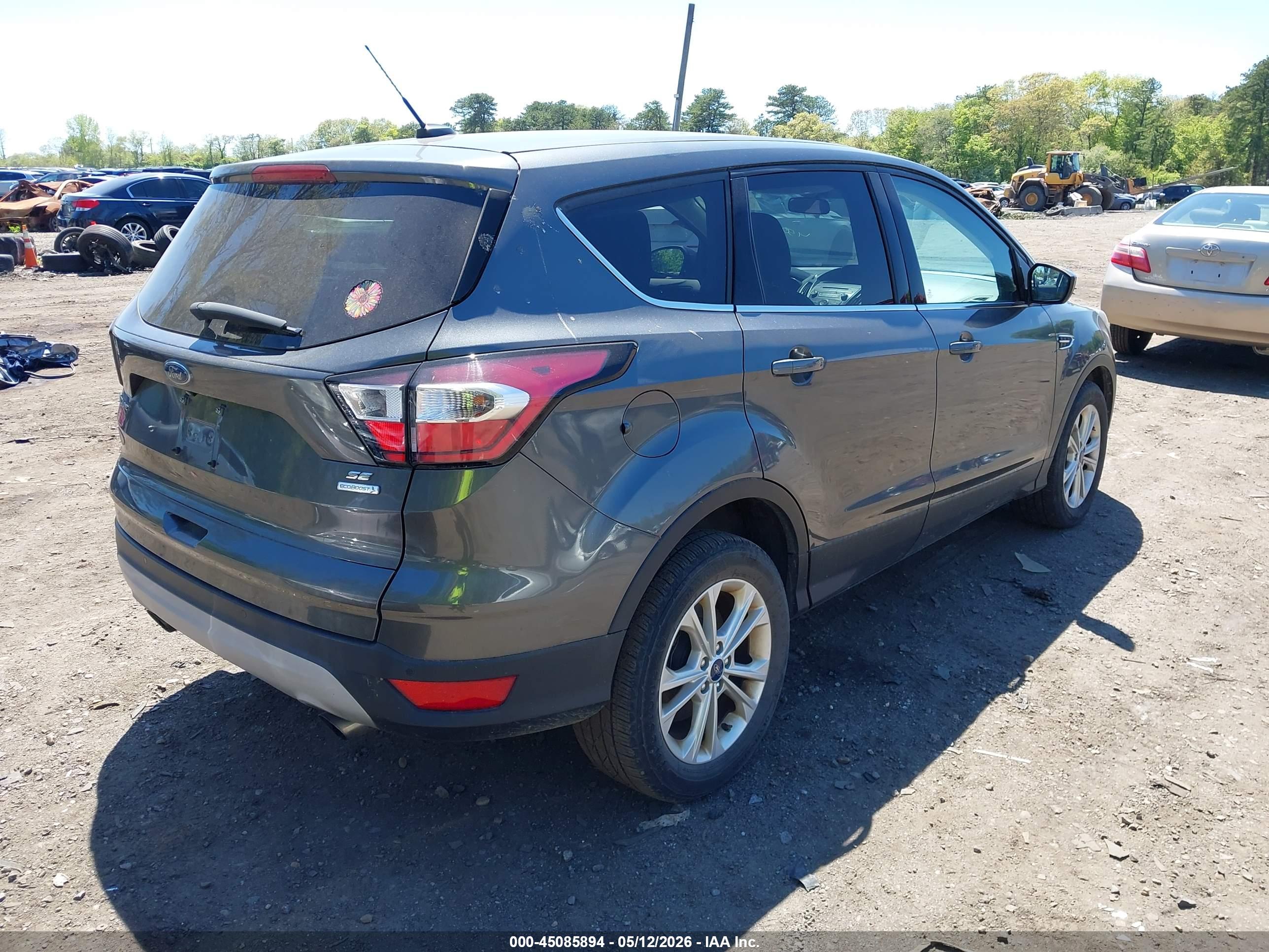 FORD ESCAPE image 4