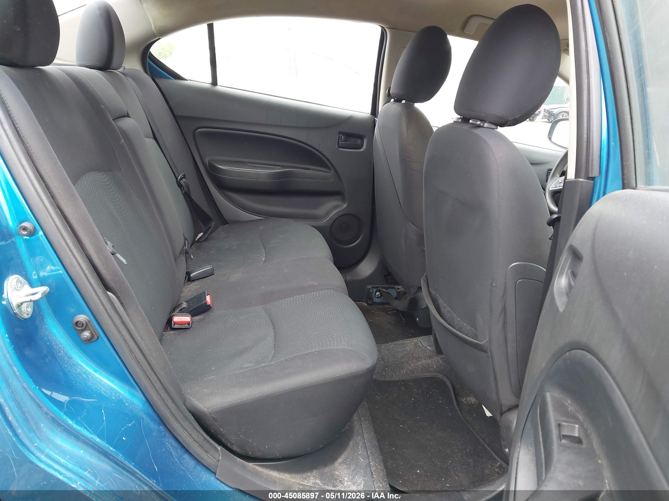 MITSUBISHI MIRAGE image 8
