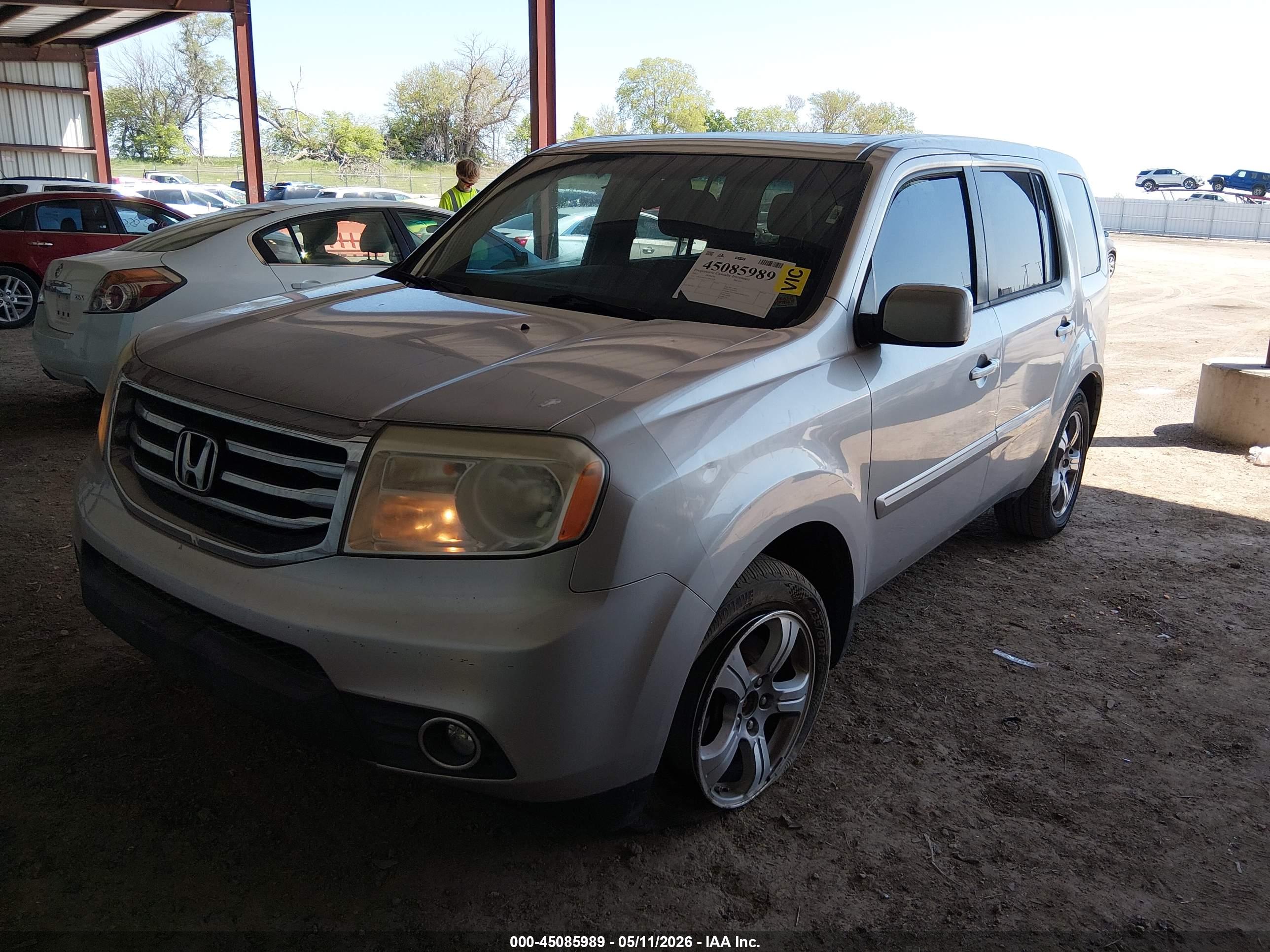 HONDA PILOT image 2