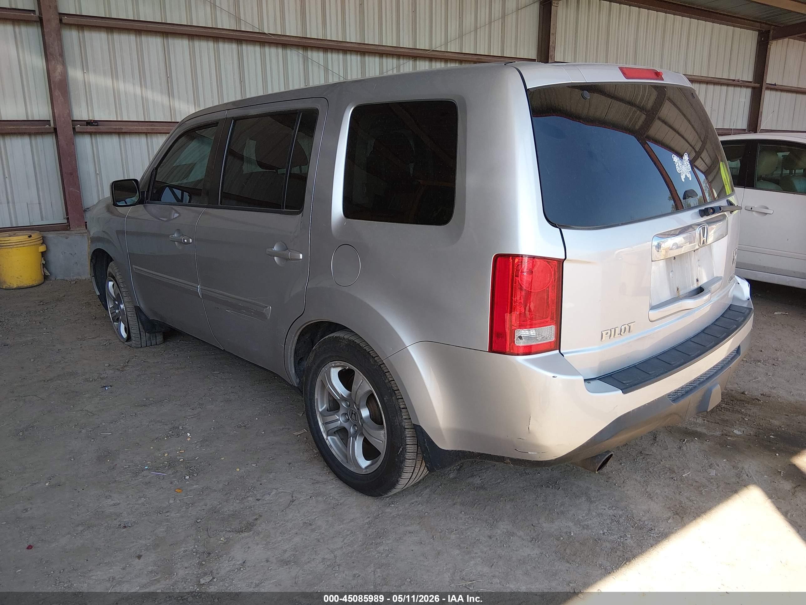 HONDA PILOT image 3