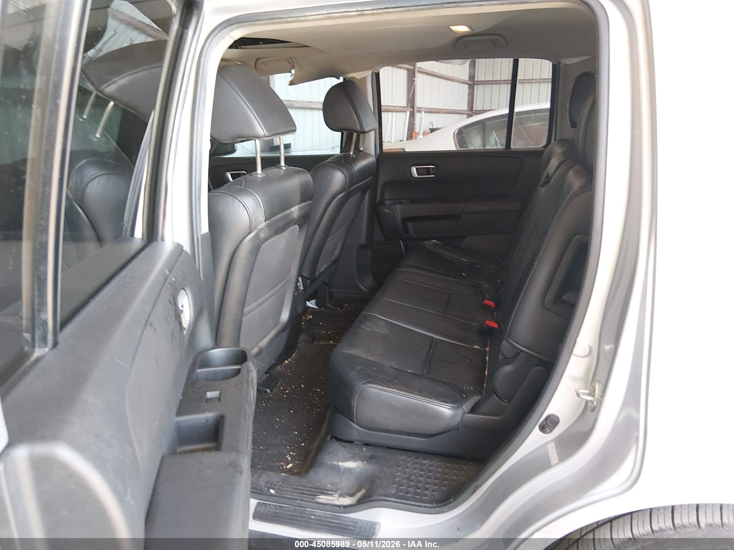 HONDA PILOT image 8
