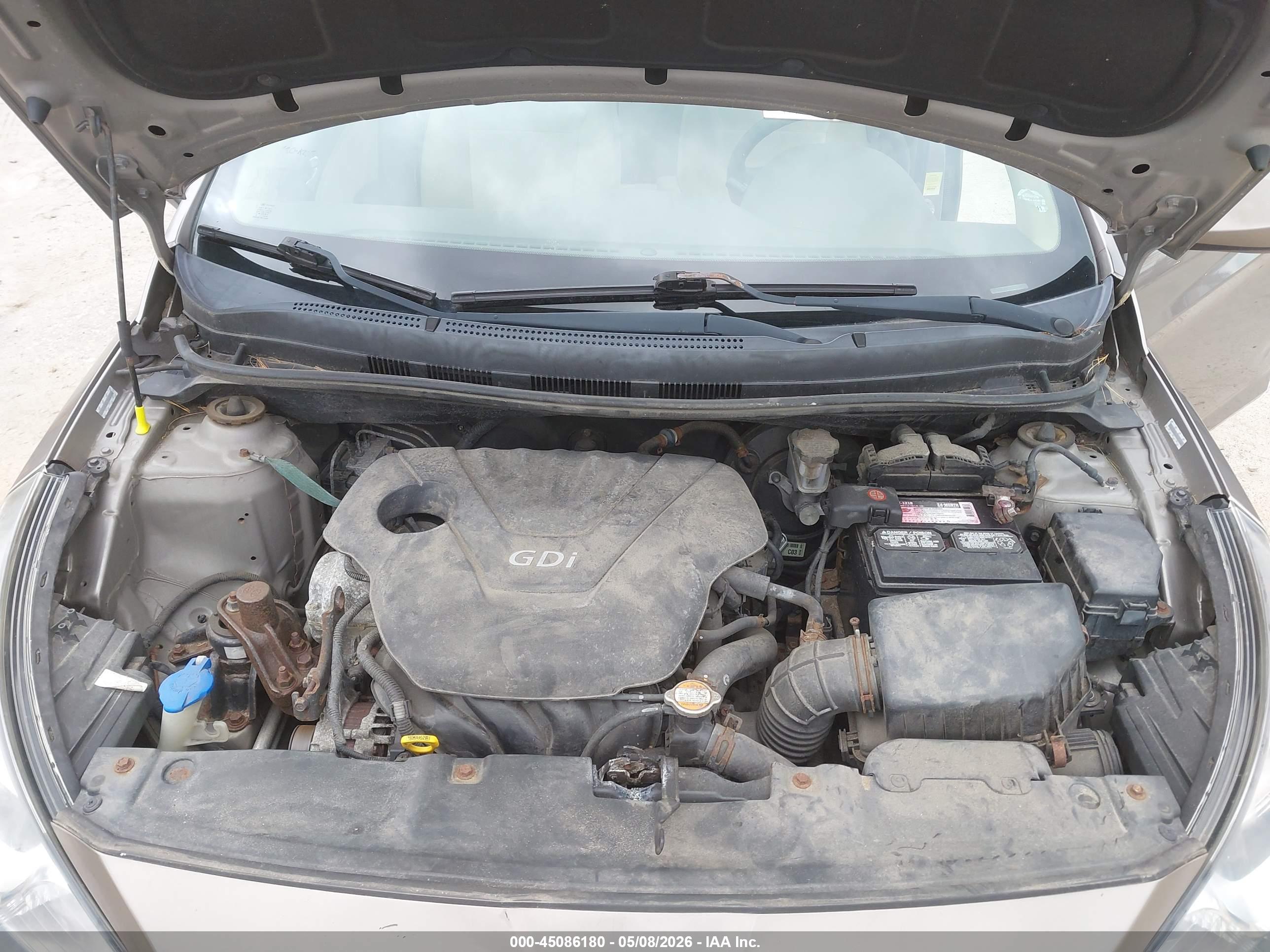 HYUNDAI ACCENT image 10