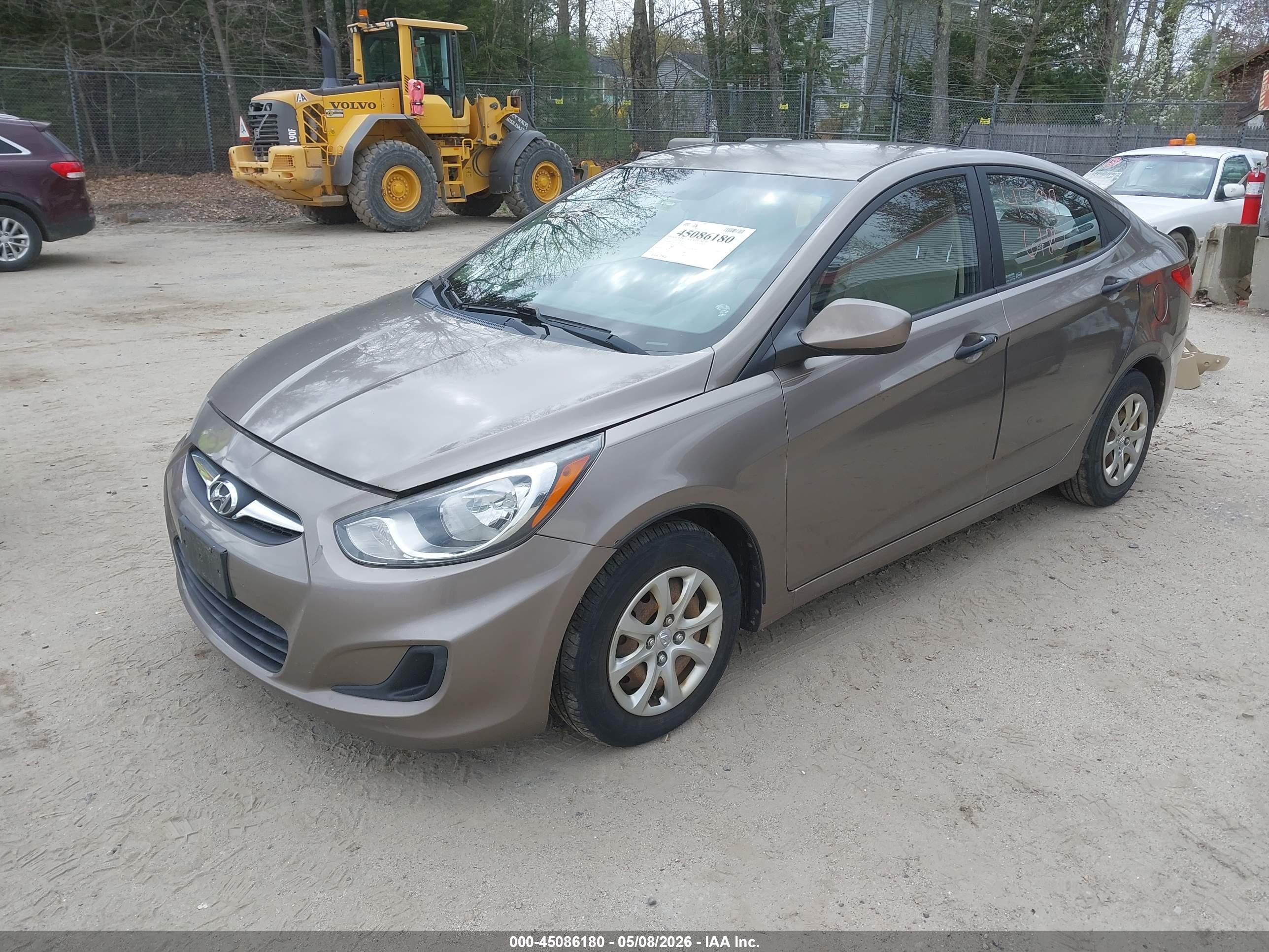 HYUNDAI ACCENT image 2
