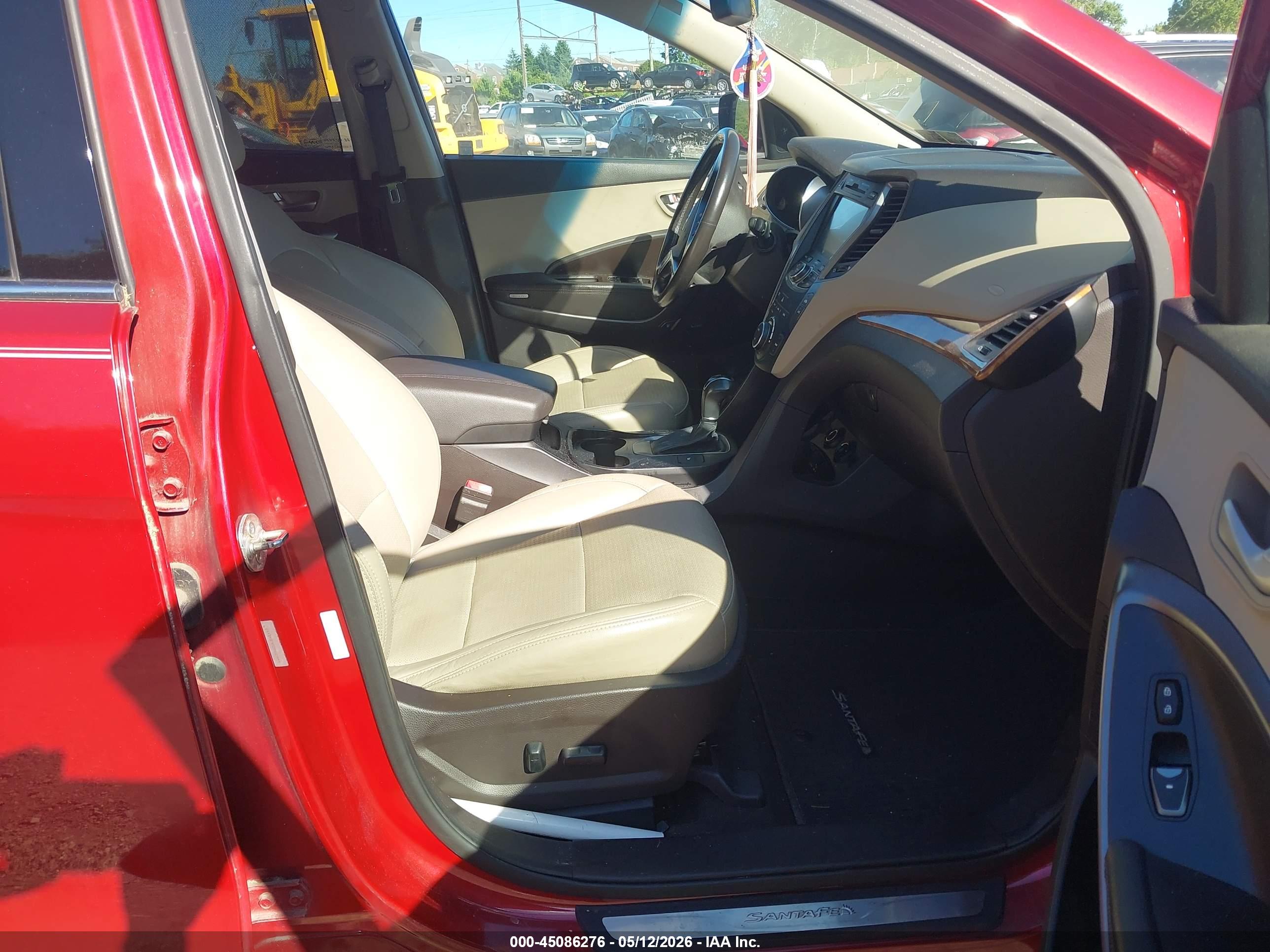 HYUNDAI SANTA image 5
