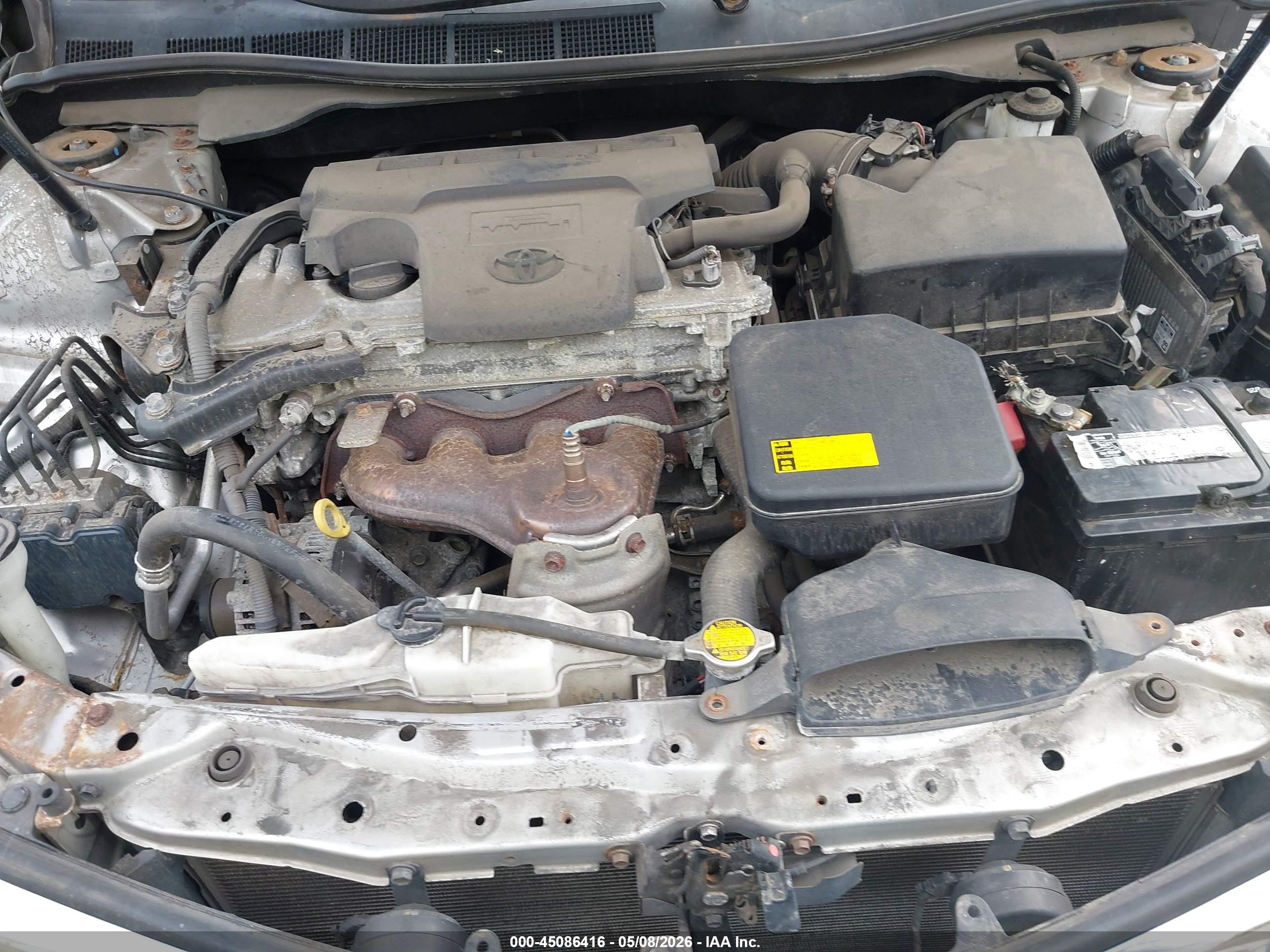 TOYOTA CAMRY image 10